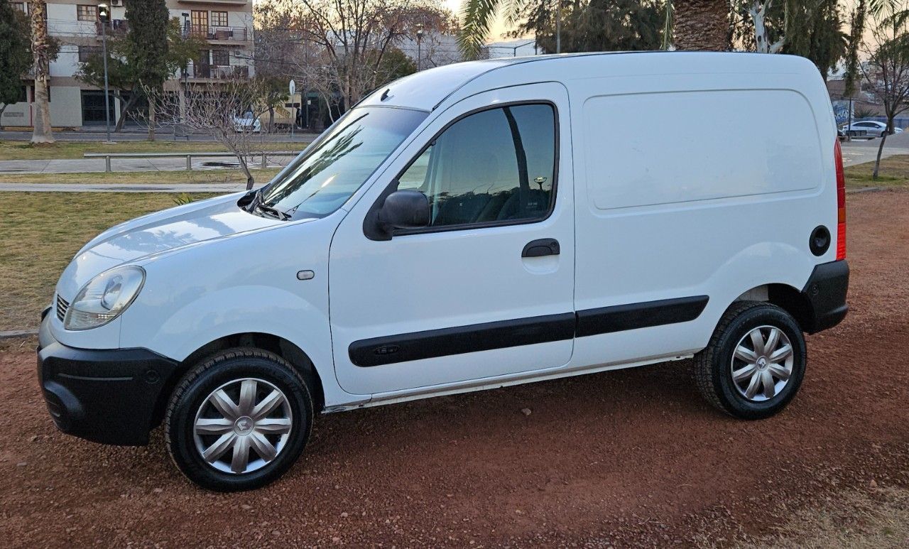Renault Kangoo Usada Financiado en Mendoza, deRuedas