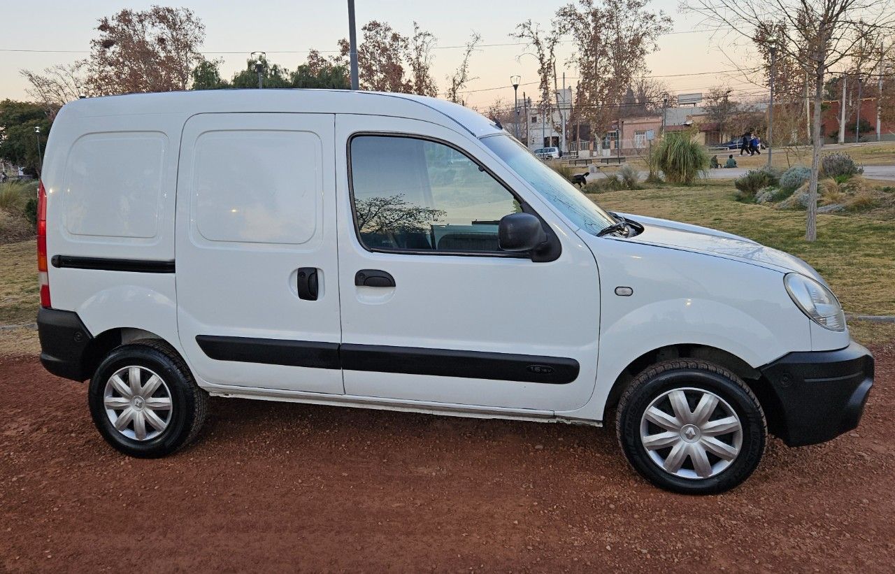 Renault Kangoo Usada Financiado en Mendoza, deRuedas