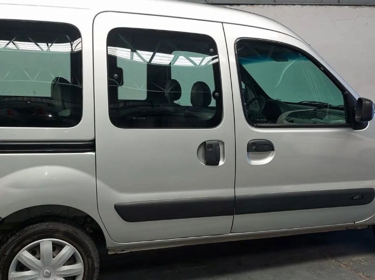 Renault Kangoo Usada en Mendoza, deRuedas