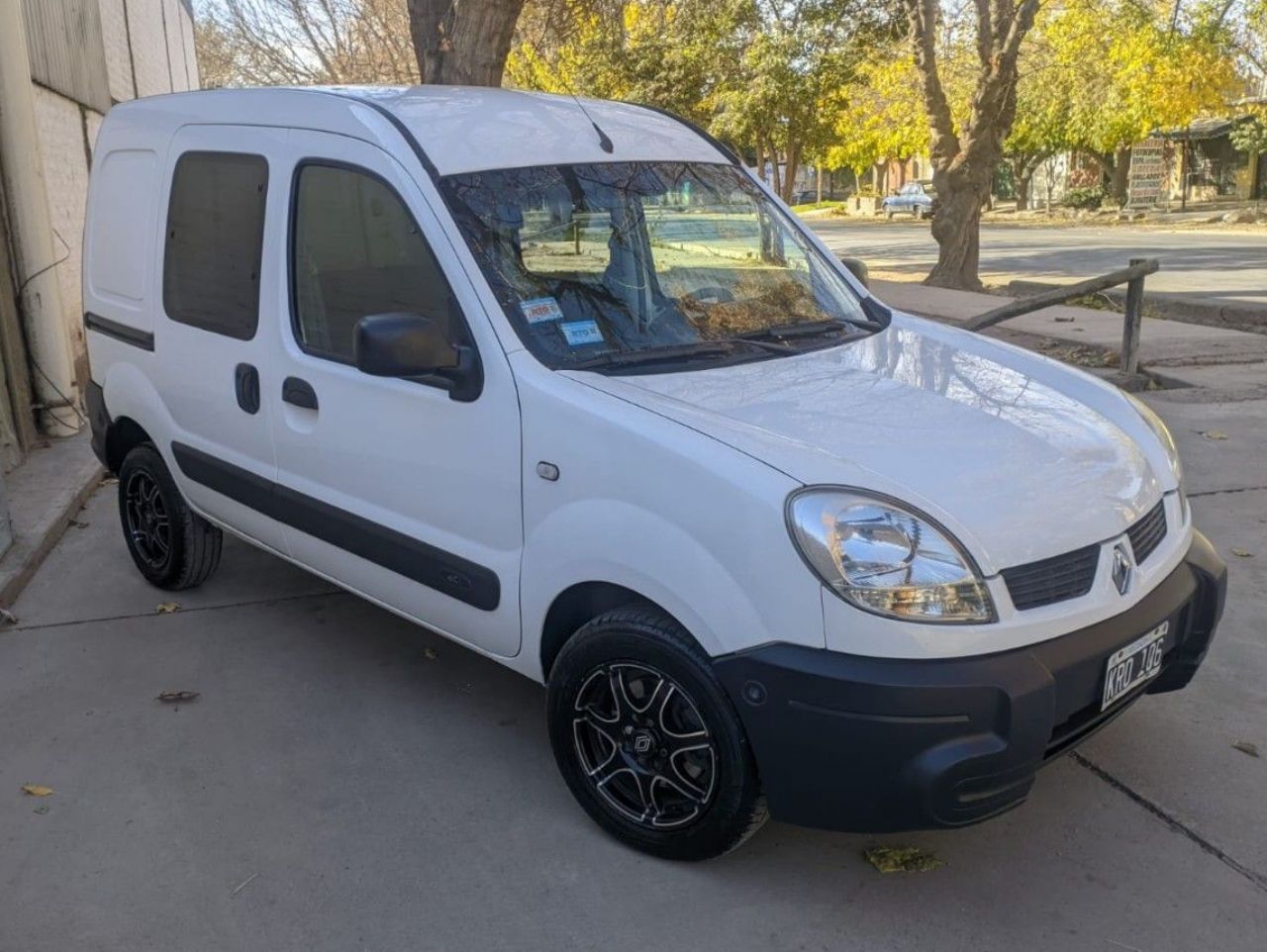 Renault Kangoo Usada en Mendoza, deRuedas