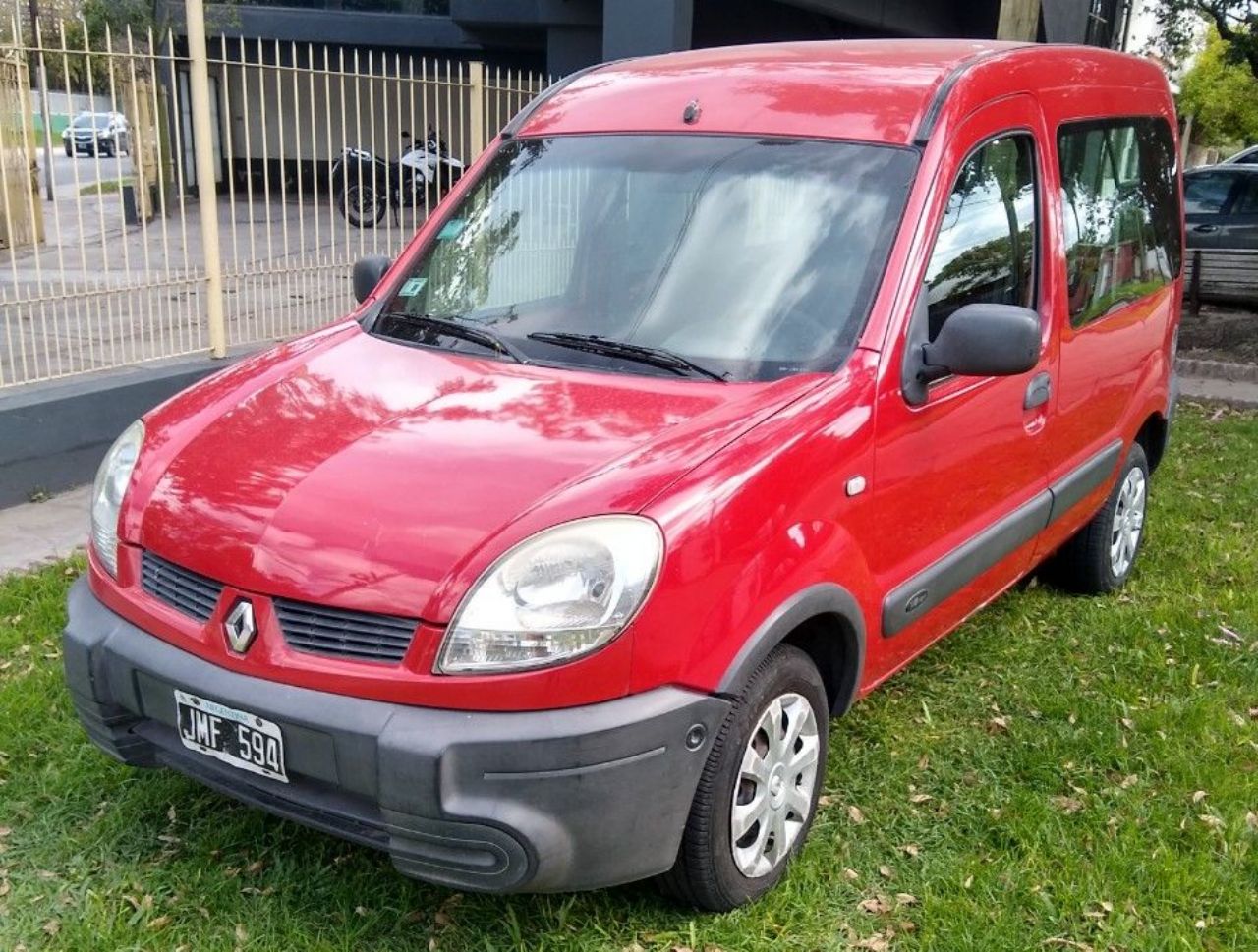 Renault Kangoo Usada en Buenos Aires, deRuedas