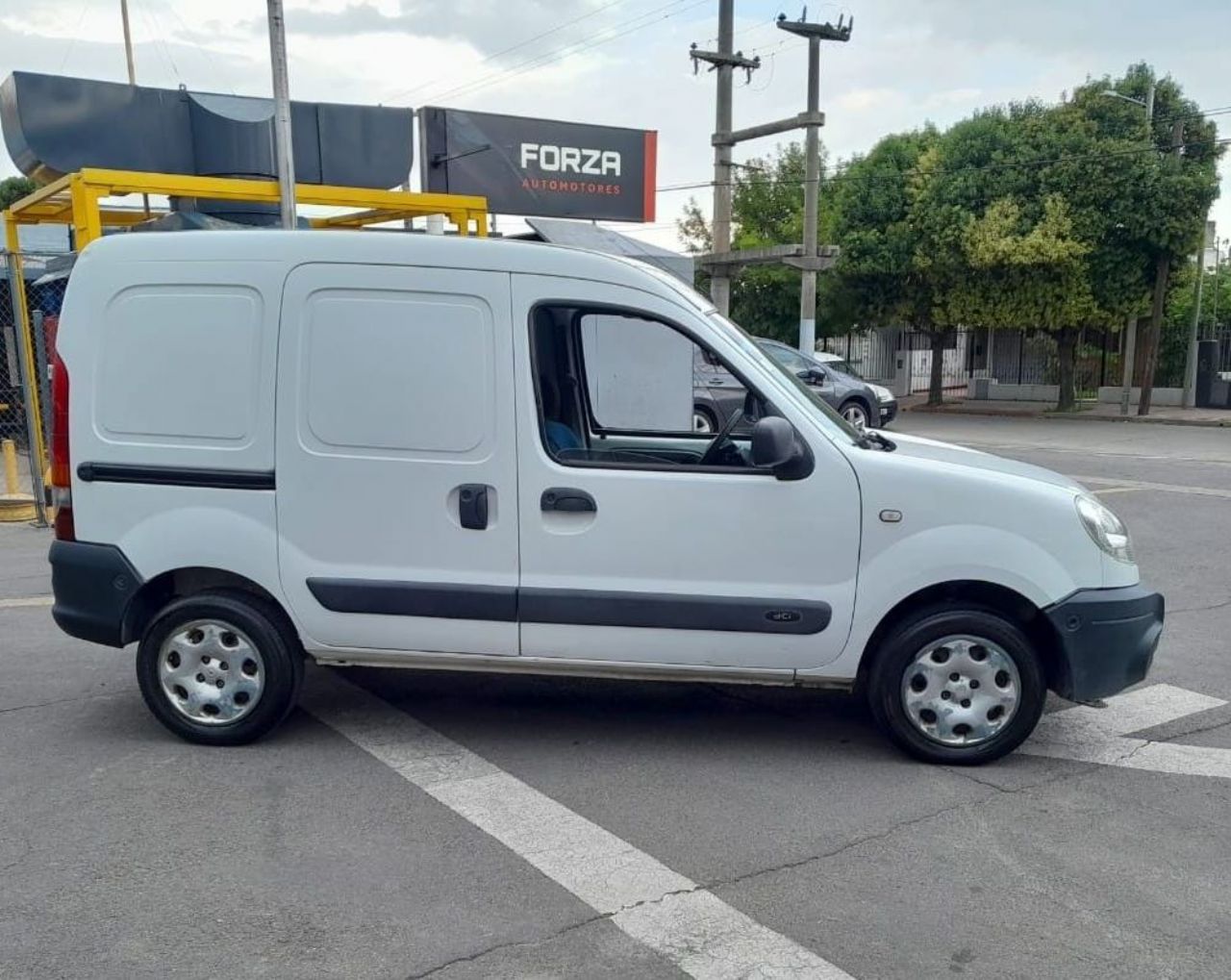 Renault Kangoo Usada en Córdoba, deRuedas