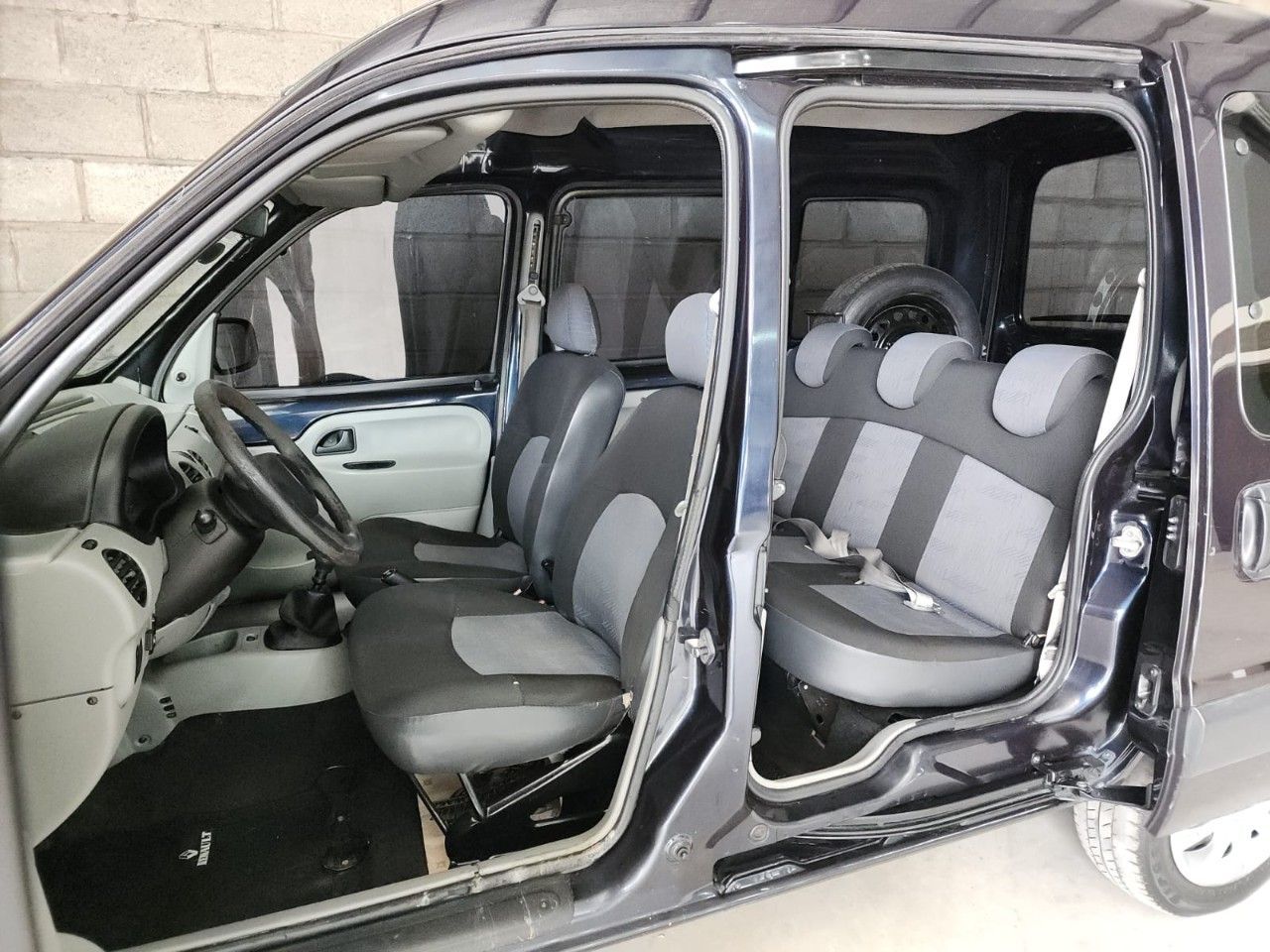 Renault Kangoo Usada Financiado en Córdoba, deRuedas
