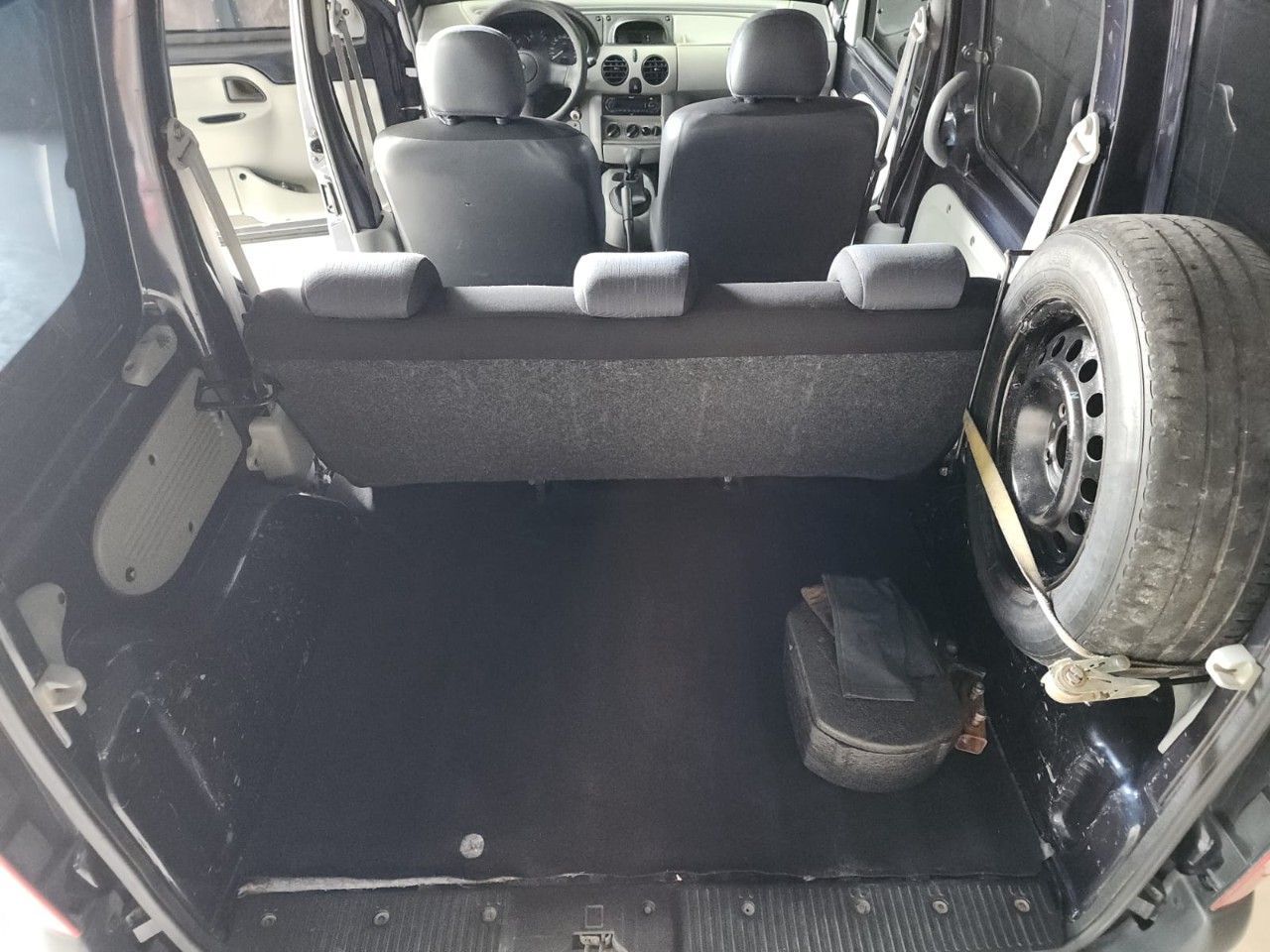 Renault Kangoo Usada Financiado en Córdoba, deRuedas