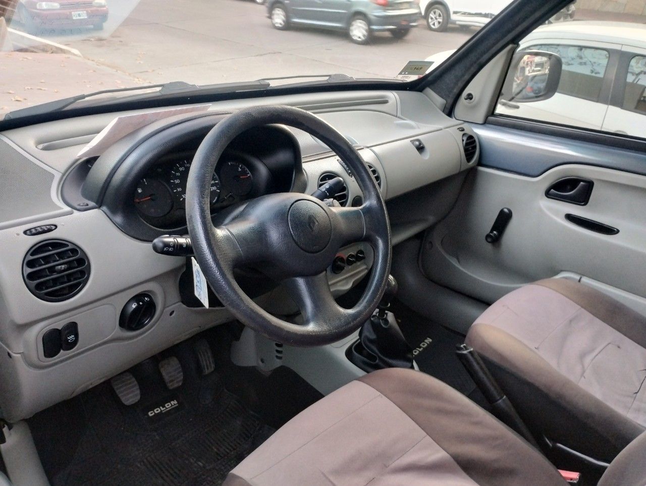 Renault Kangoo Usada en Mendoza, deRuedas