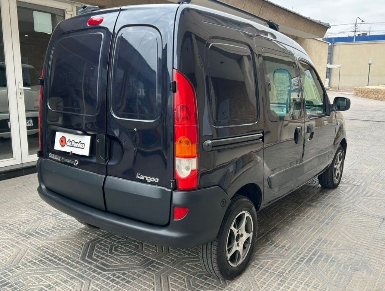 Renault Kangoo Usada en Mendoza, deRuedas