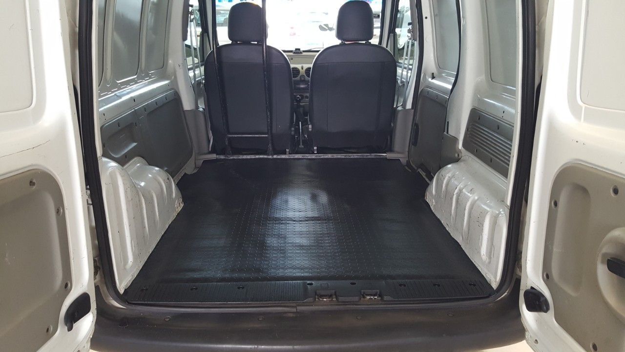 Renault Kangoo Usada en Mendoza, deRuedas