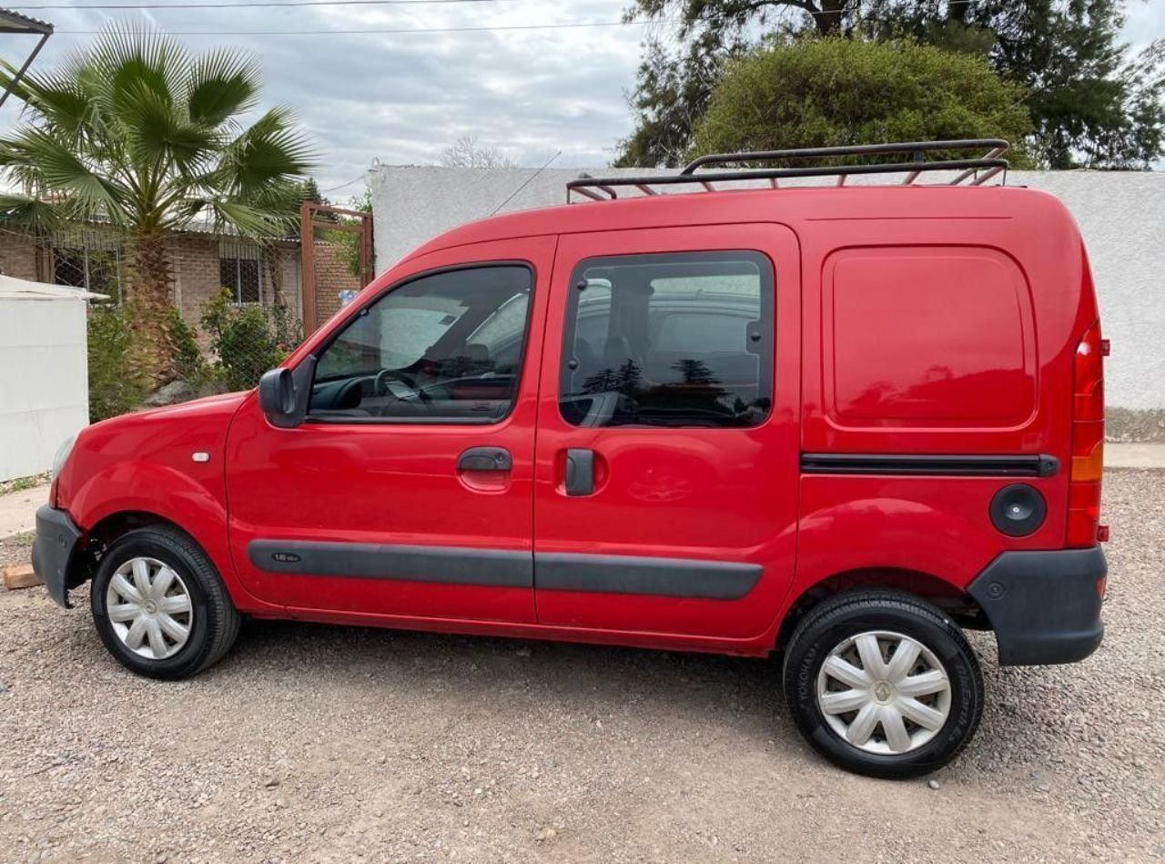 Renault Kangoo Usada en Mendoza, deRuedas