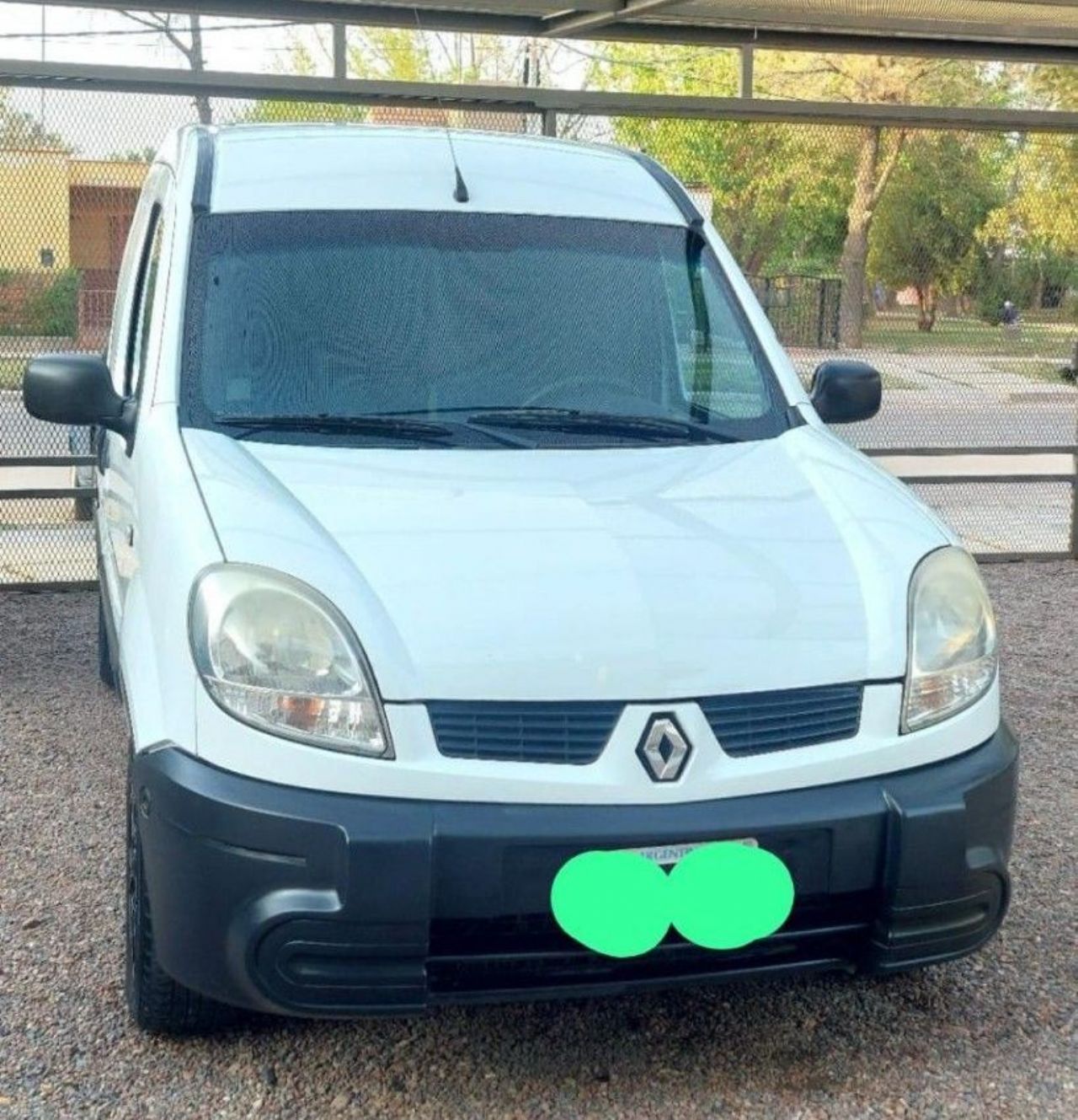 Renault Kangoo Usada en Mendoza, deRuedas