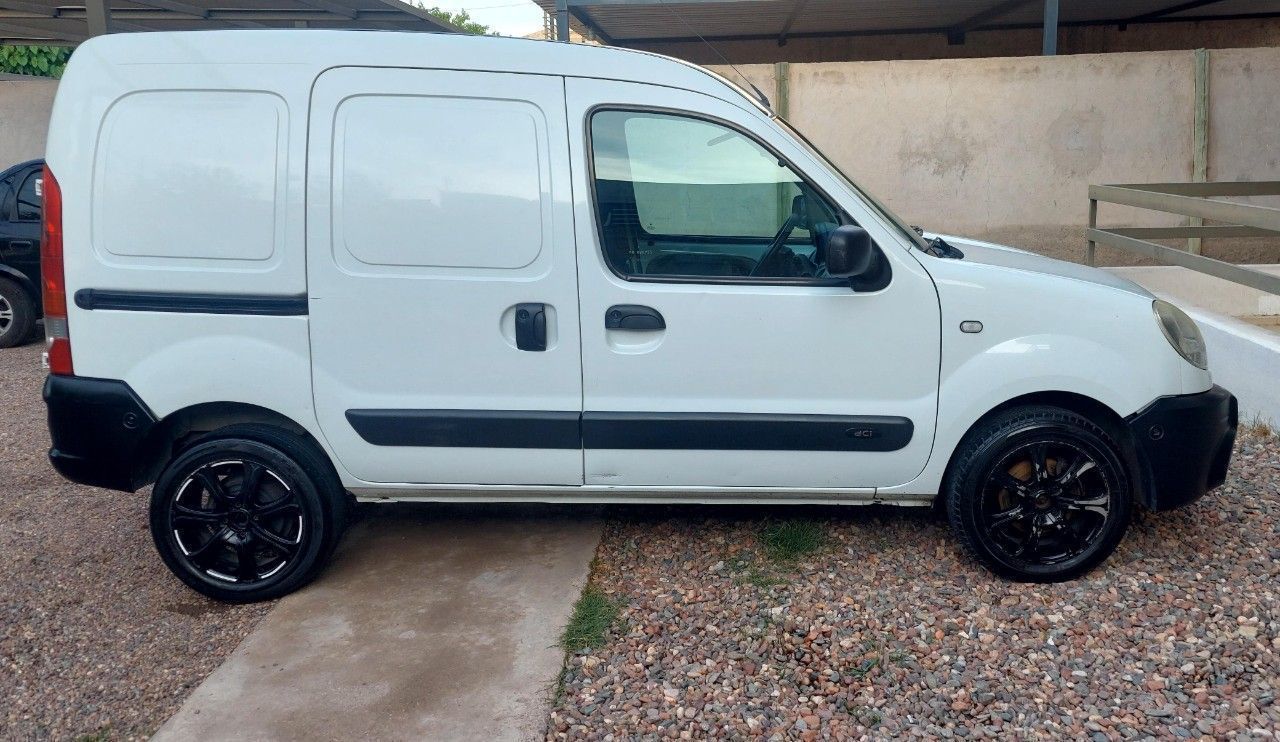 Renault Kangoo Usada en Mendoza, deRuedas