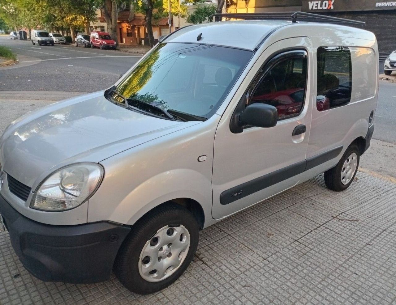 Renault Kangoo Usada en Buenos Aires, deRuedas