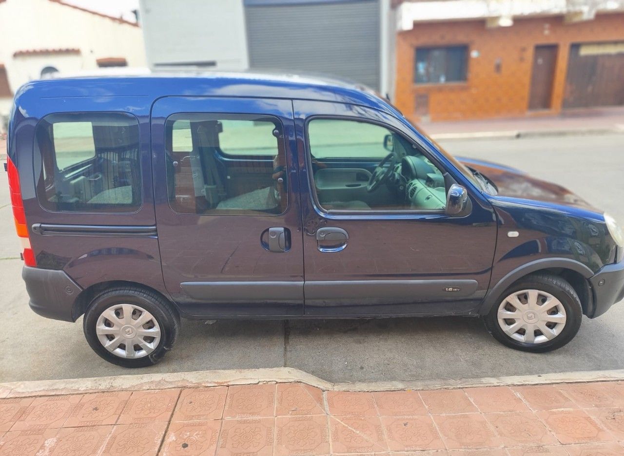 Renault Kangoo Usada en Salta, deRuedas