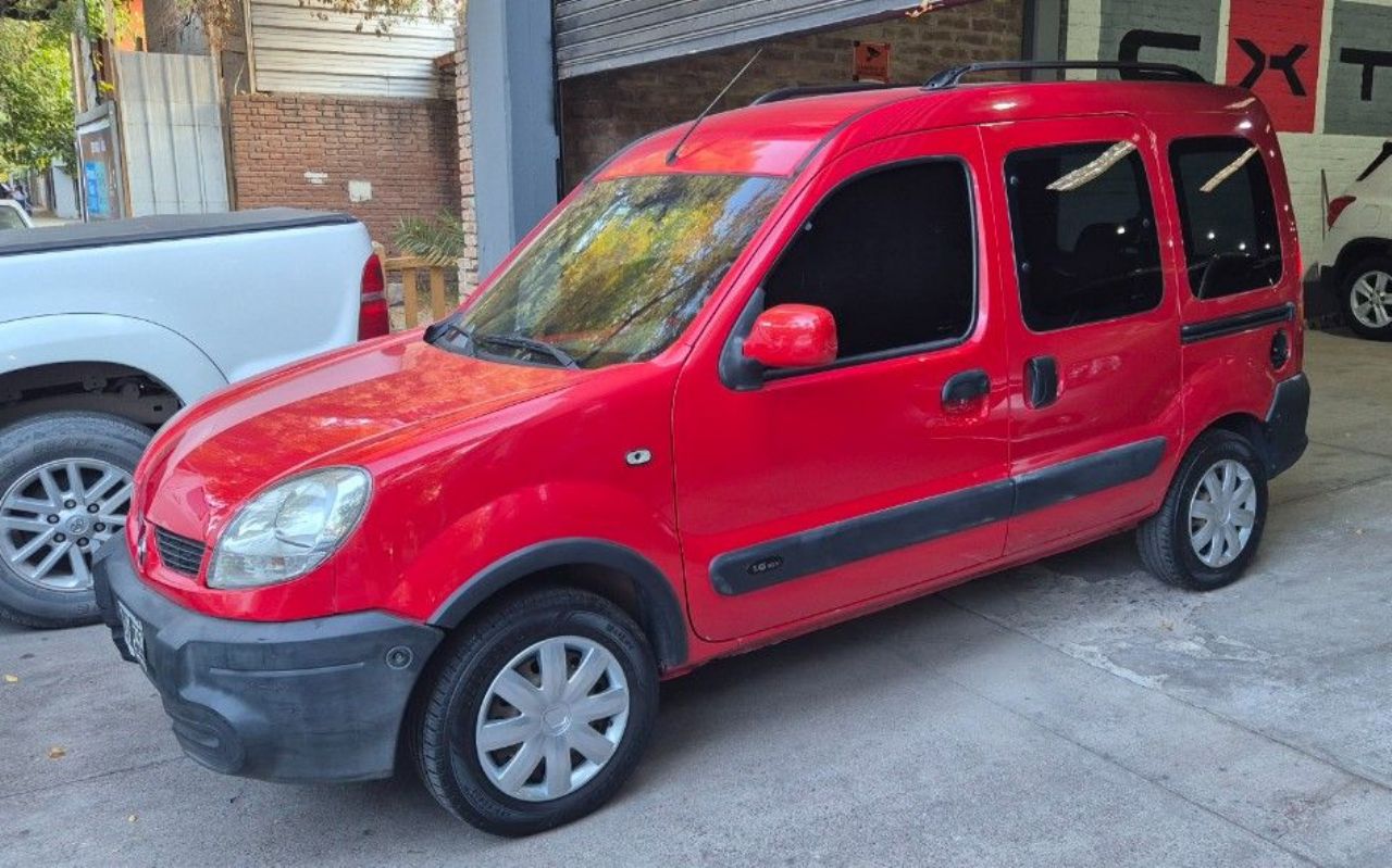 Renault Kangoo Usada en Mendoza, deRuedas