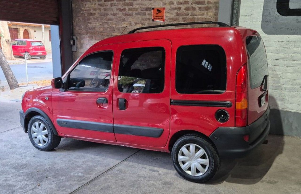 Renault Kangoo Usada en Mendoza, deRuedas