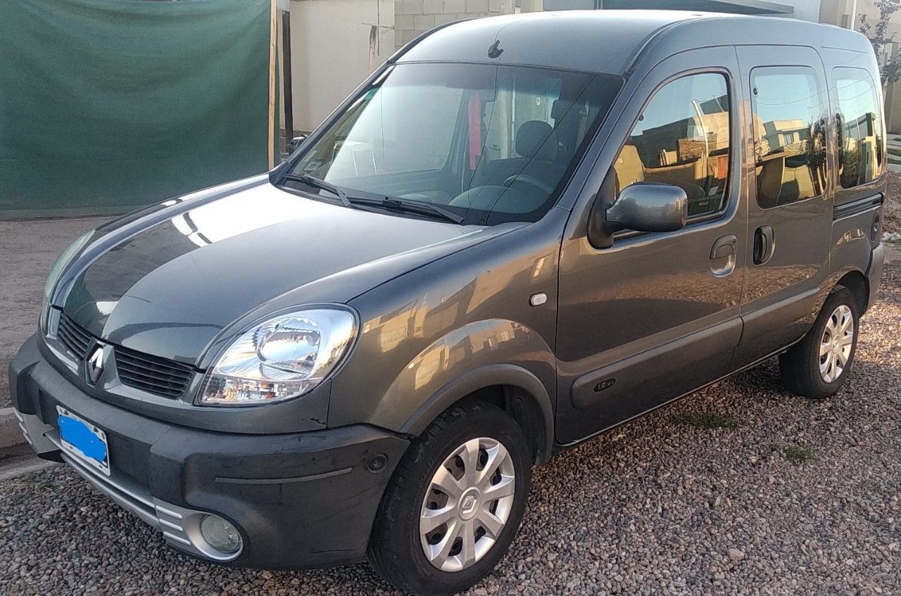 Renault Kangoo Usada en Mendoza, deRuedas