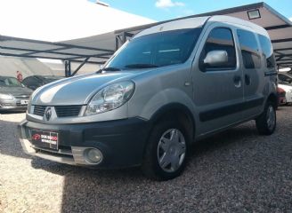 Renault Kangoo Usada en Córdoba Financiado