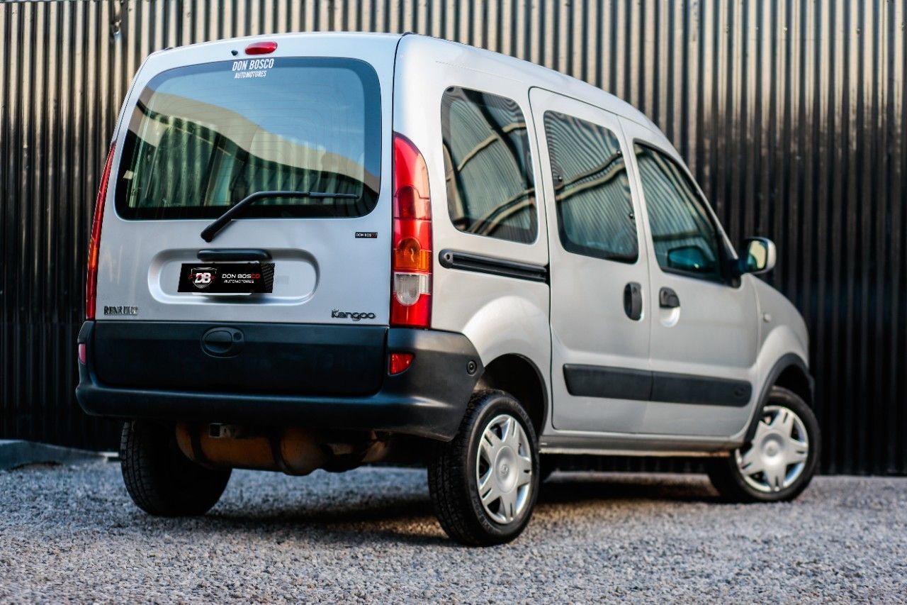 Renault Kangoo Usada Financiado en Córdoba, deRuedas