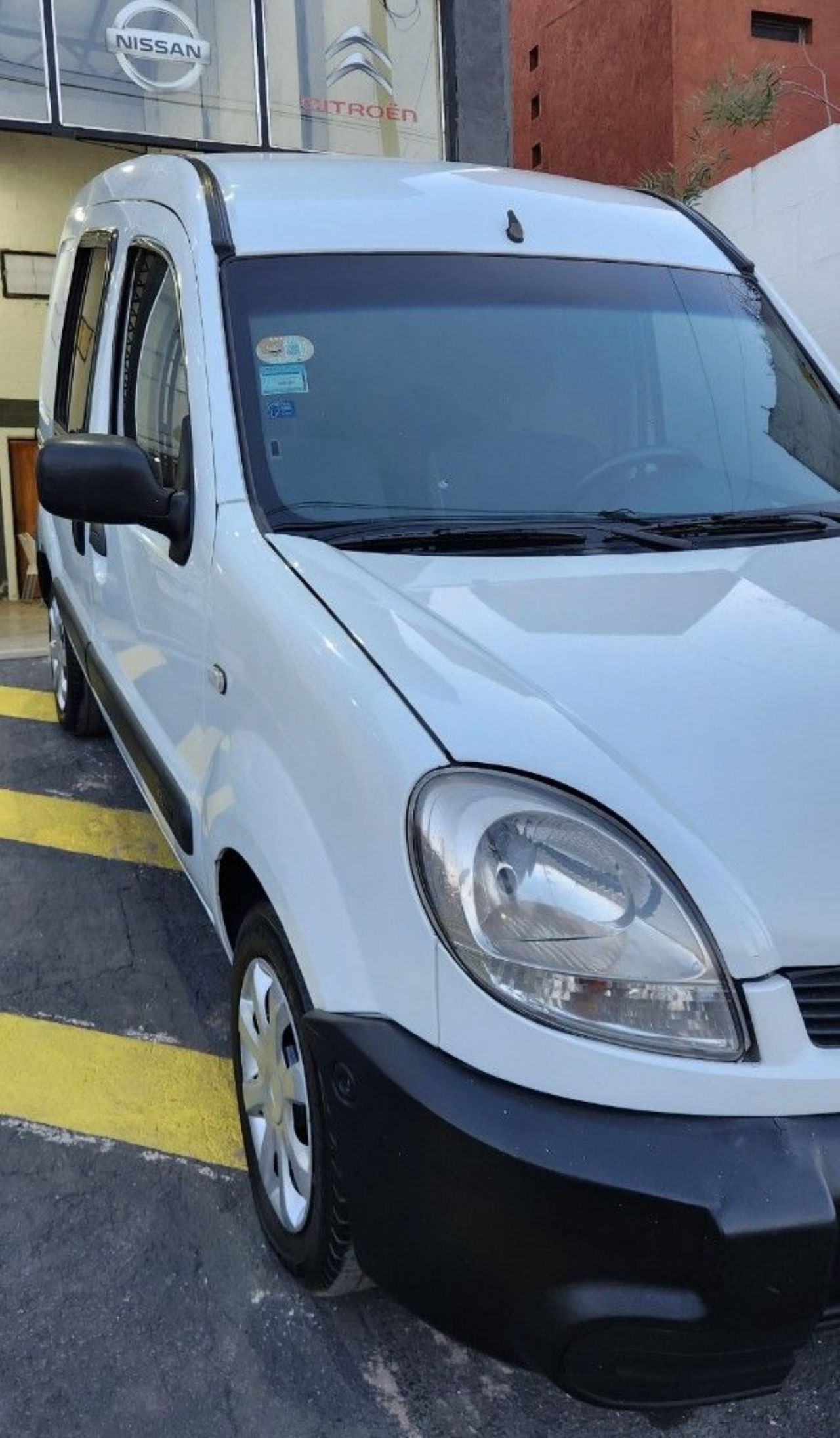 Renault Kangoo Usada Financiado en Córdoba, deRuedas