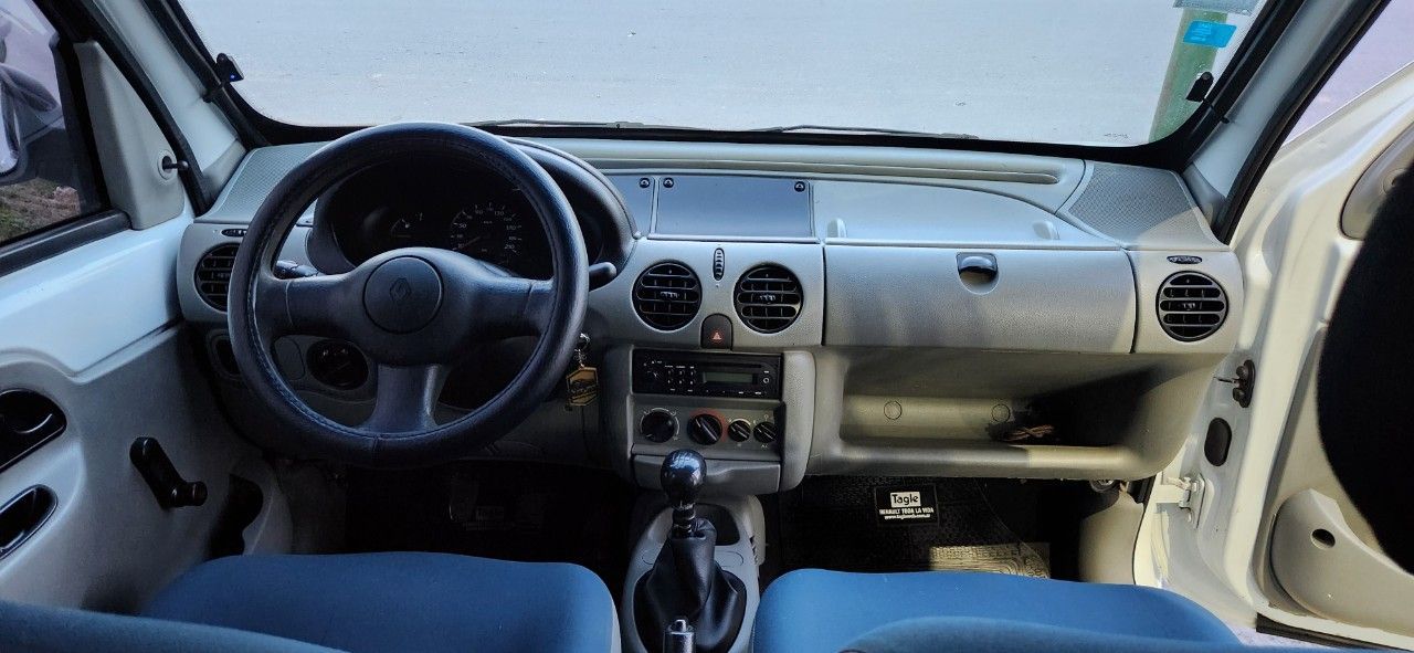 Renault Kangoo Usada Financiado en Córdoba, deRuedas