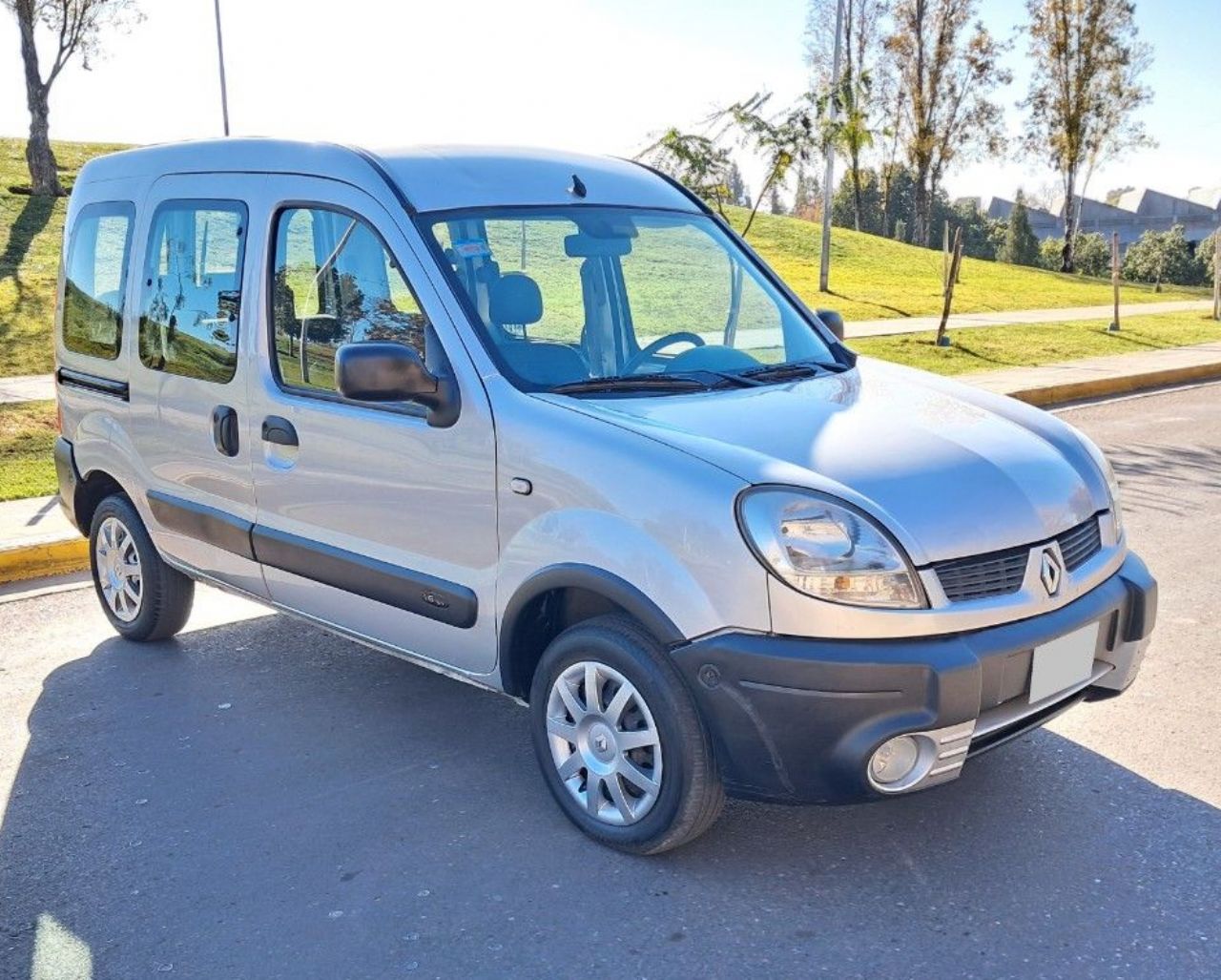 Renault Kangoo Usada Financiado en Mendoza, deRuedas
