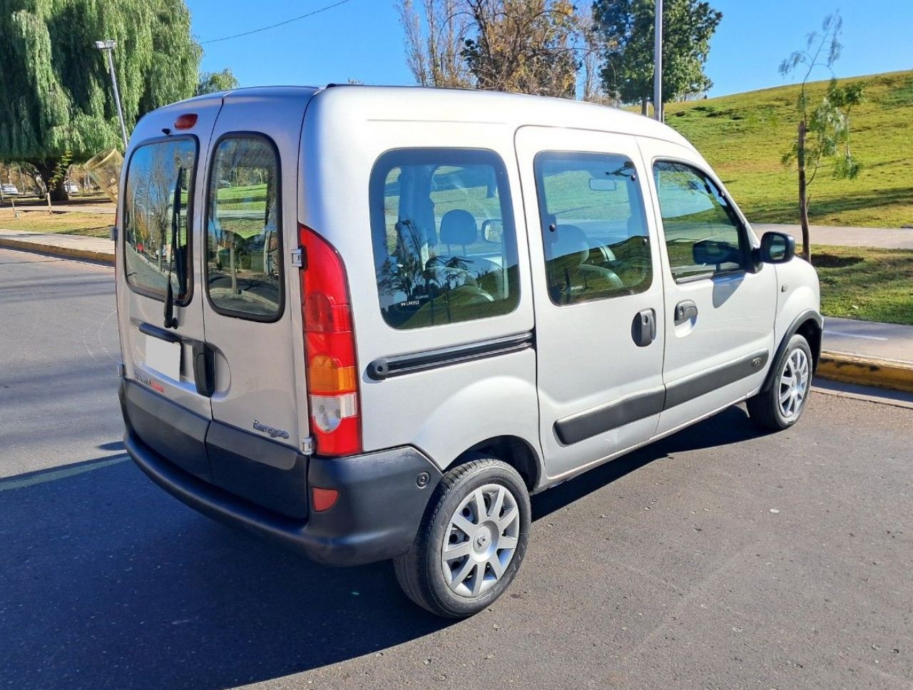 Renault Kangoo Usada Financiado en Mendoza, deRuedas