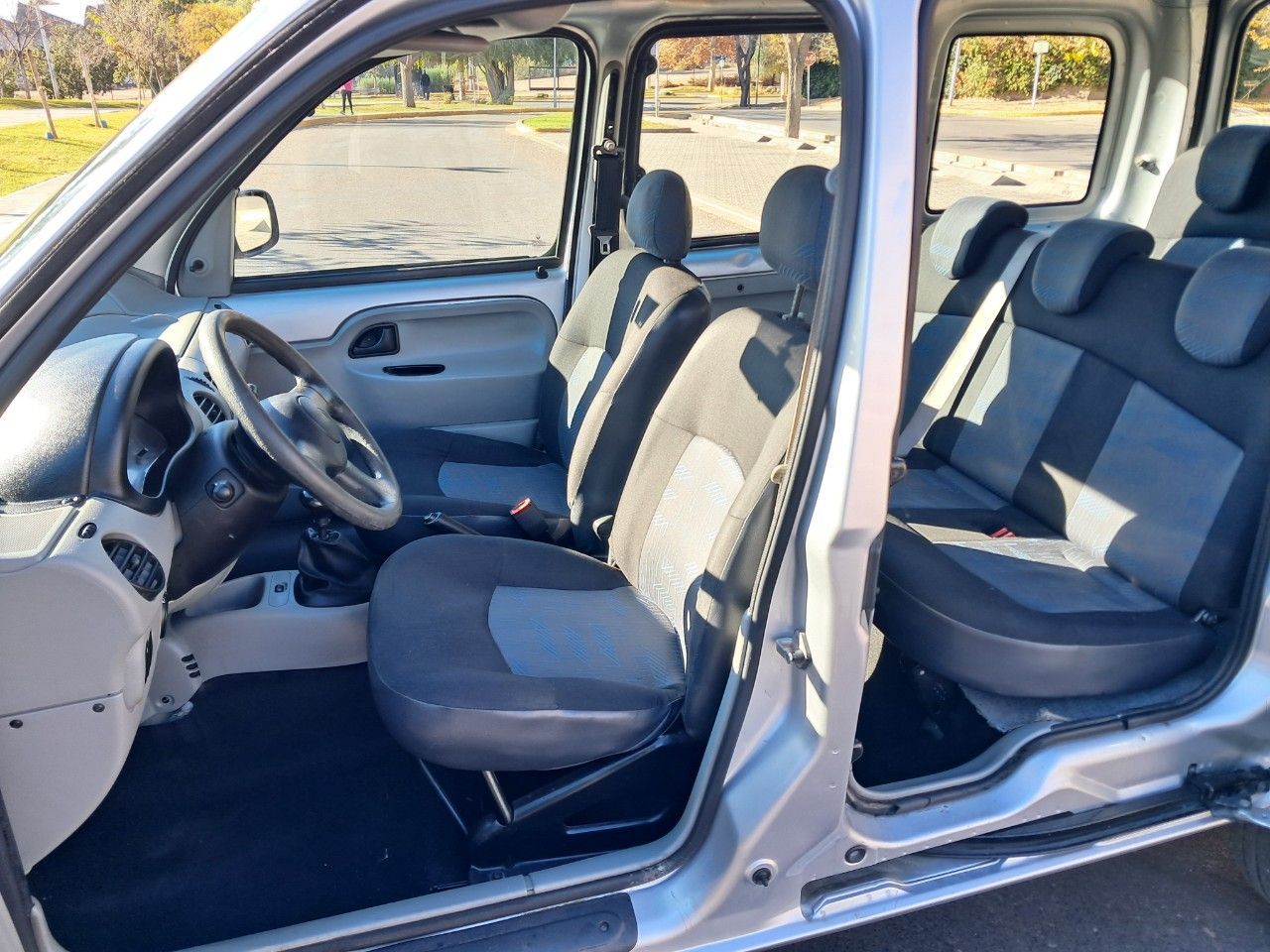 Renault Kangoo Usada Financiado en Mendoza, deRuedas