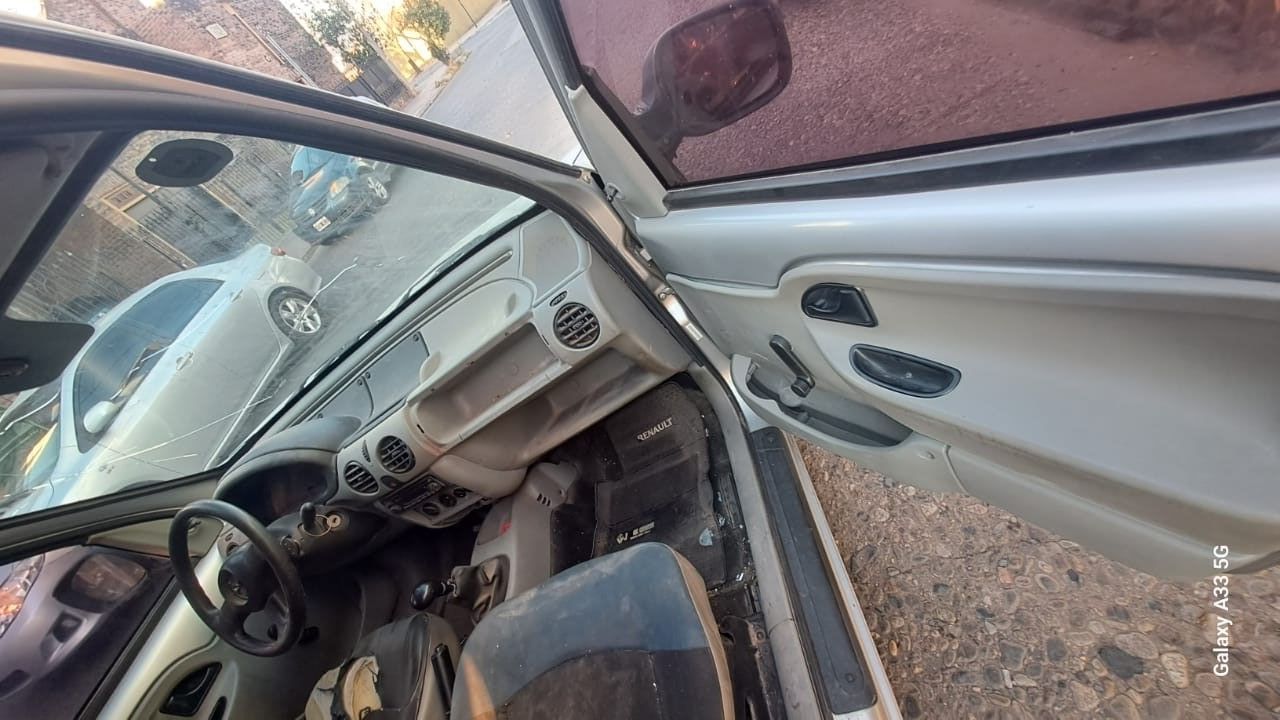 Renault Kangoo Usada Financiado en Córdoba, deRuedas