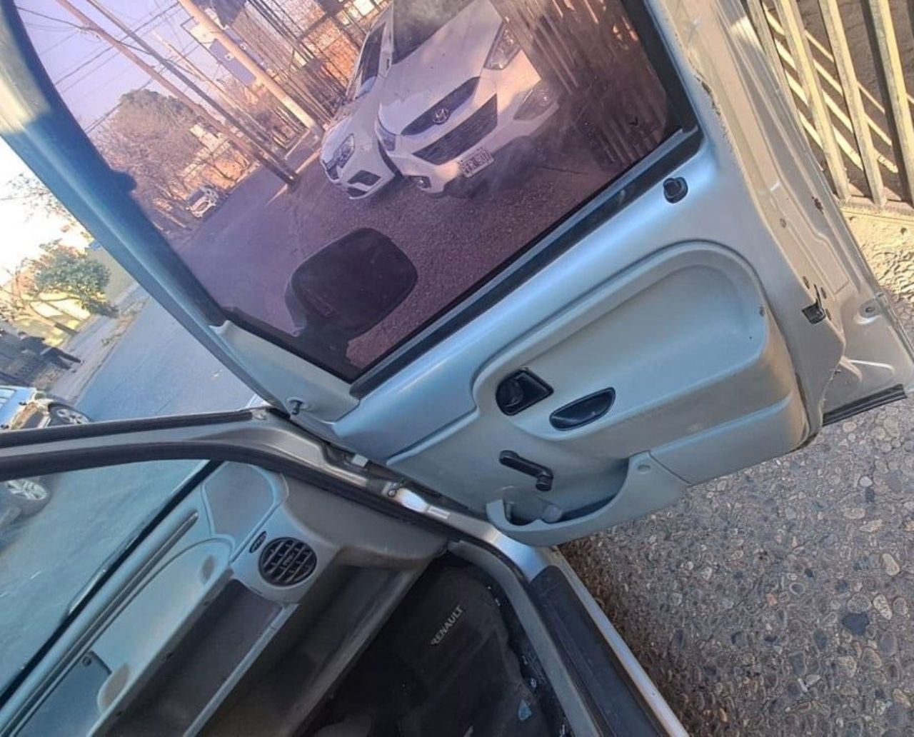 Renault Kangoo Usada Financiado en Córdoba, deRuedas