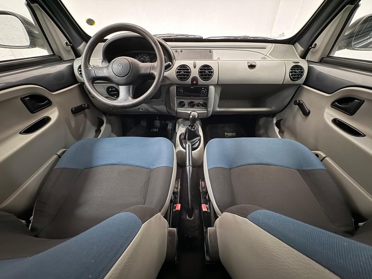 Renault Kangoo Usada Financiado en Mendoza, deRuedas