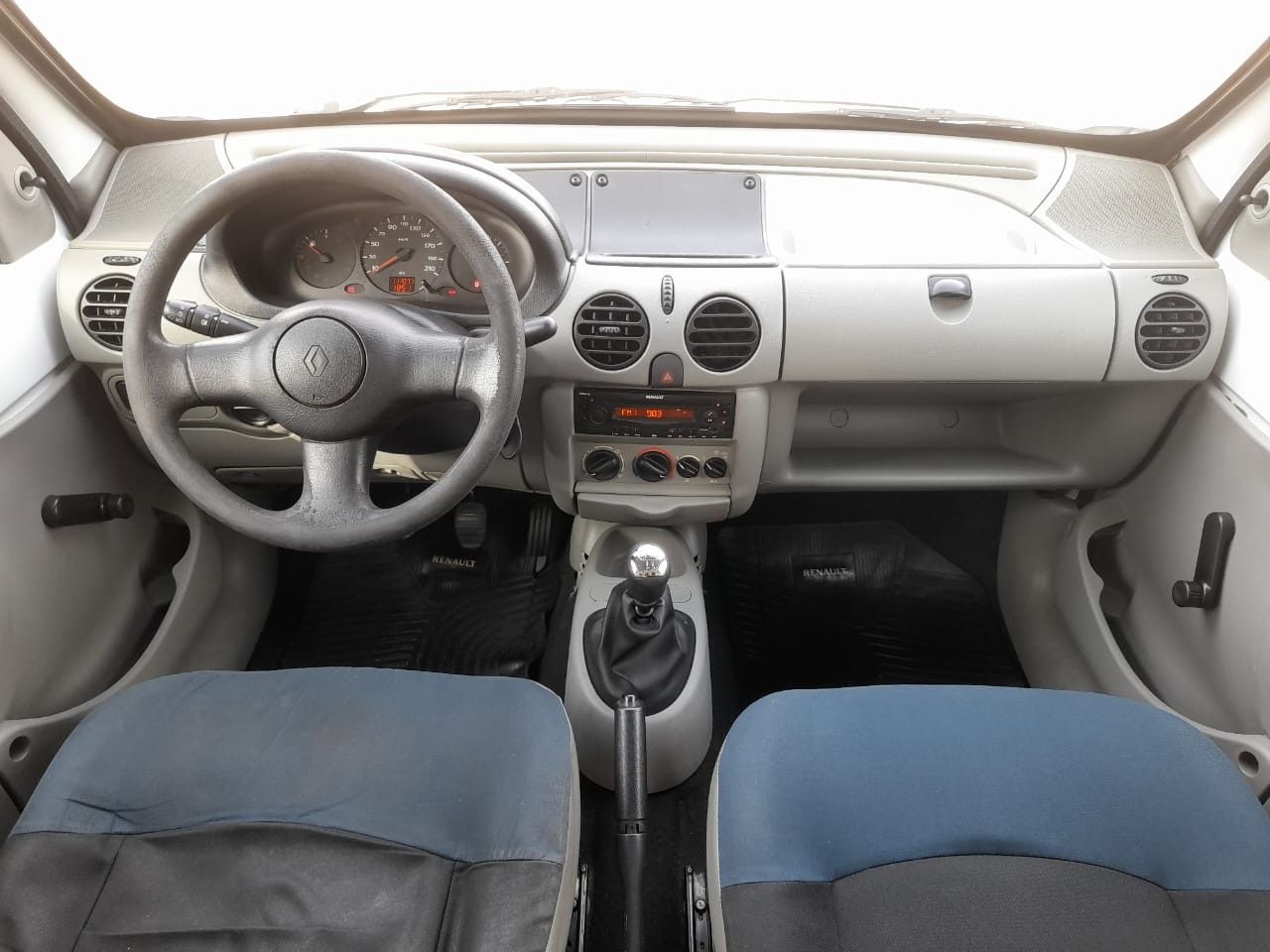 Renault Kangoo Usada Financiado en Córdoba, deRuedas