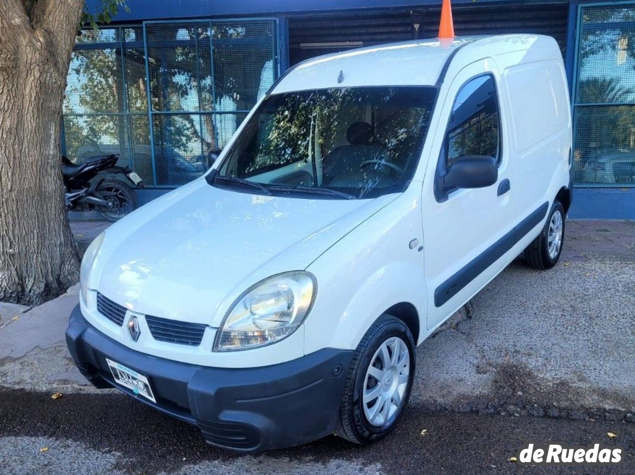 Renault Kangoo Usada en Mendoza, deRuedas