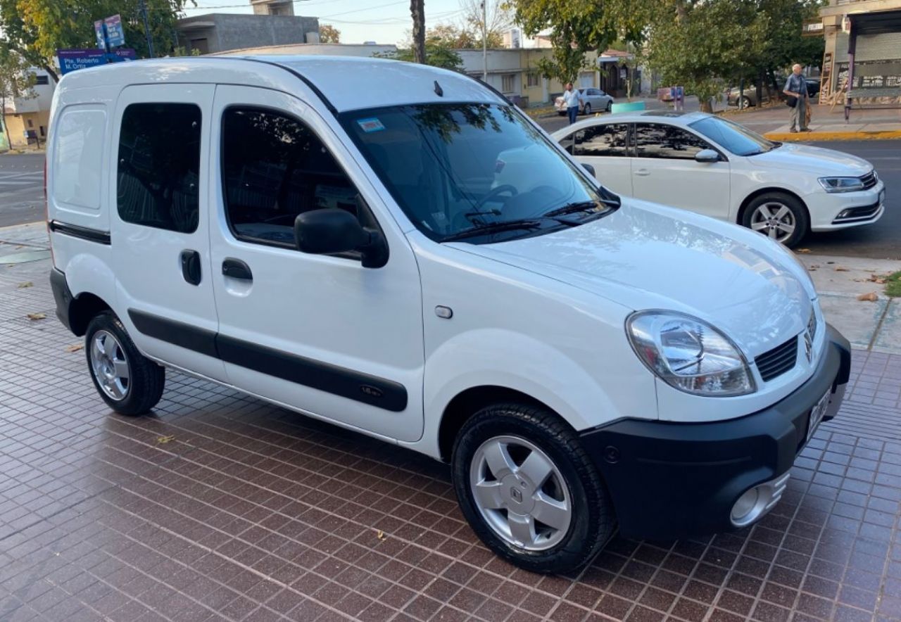 Renault Kangoo Usada en Mendoza, deRuedas