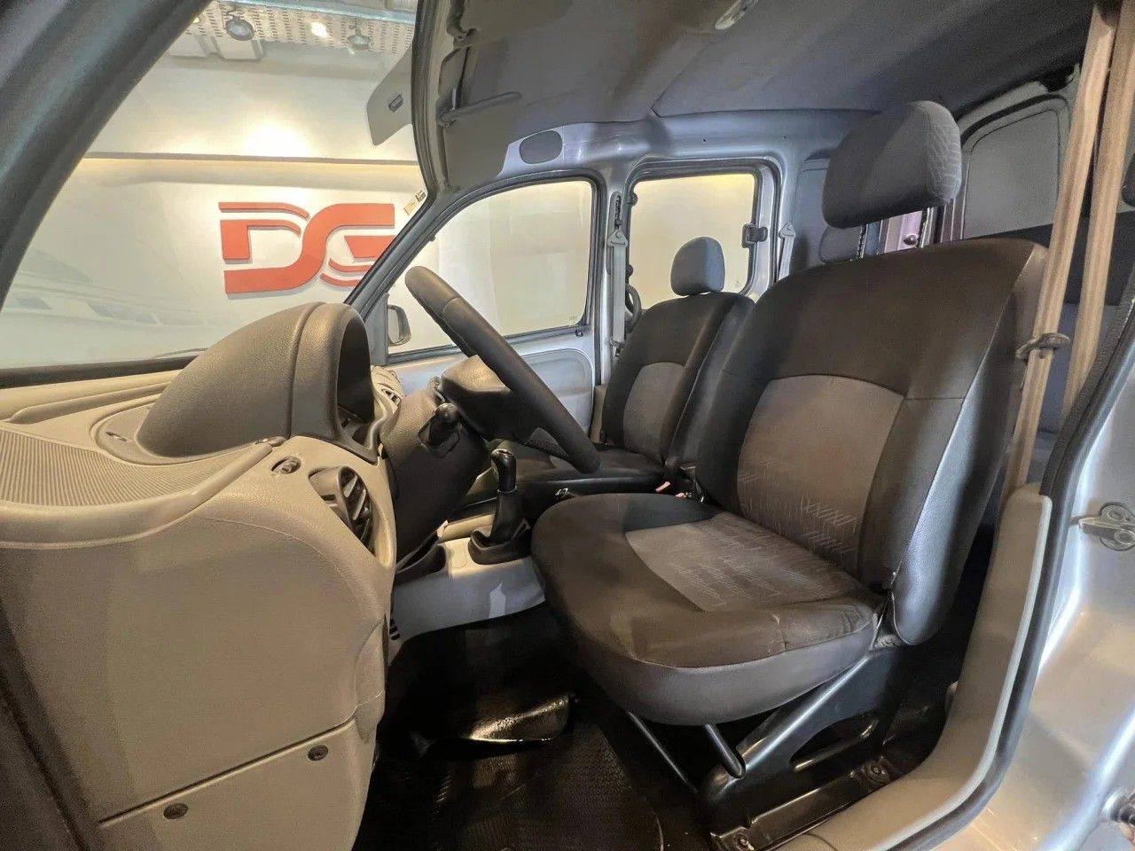 Renault Kangoo Usada en Córdoba, deRuedas
