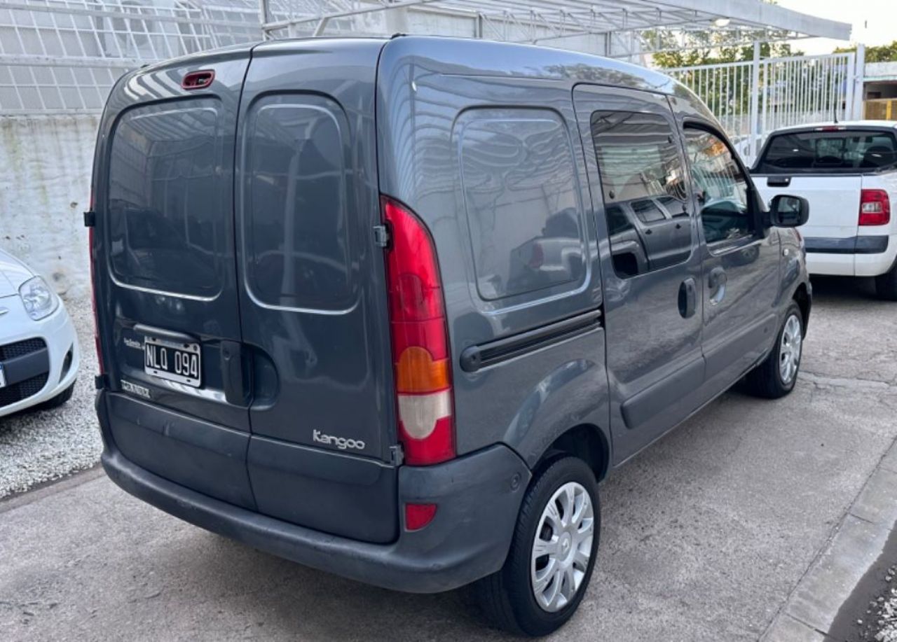 Renault Kangoo Usada en San Luis, deRuedas