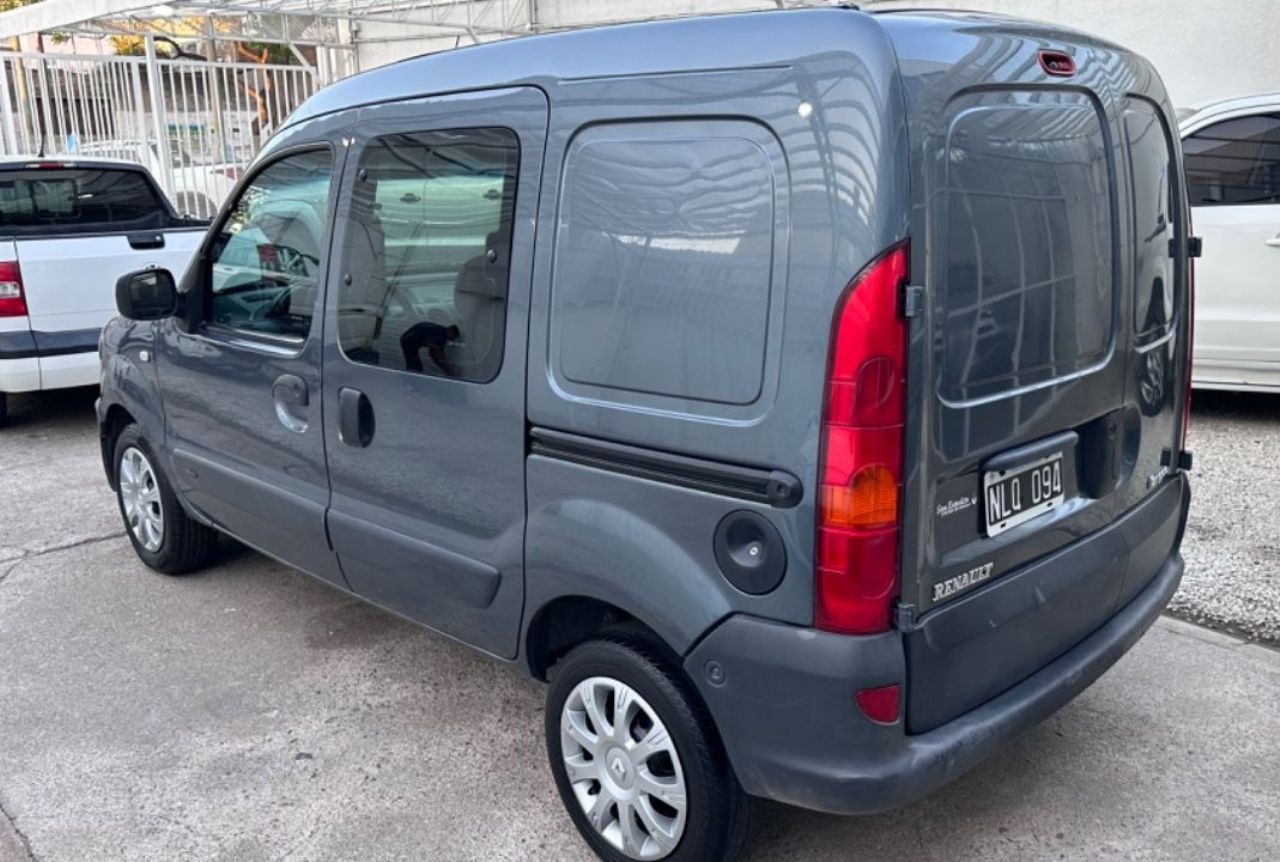 Renault Kangoo Usada en San Luis, deRuedas