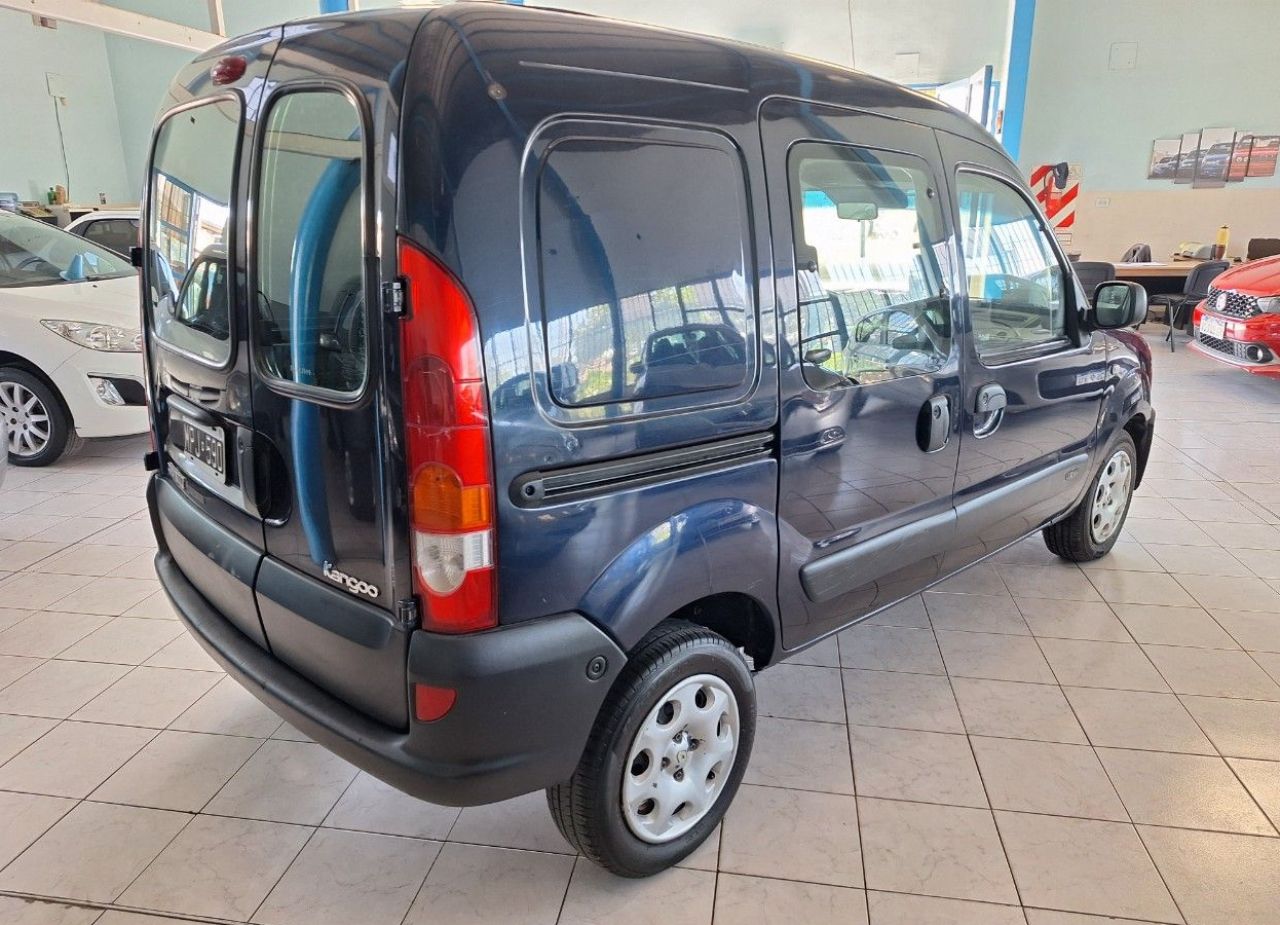 Renault Kangoo Usada en Mendoza, deRuedas