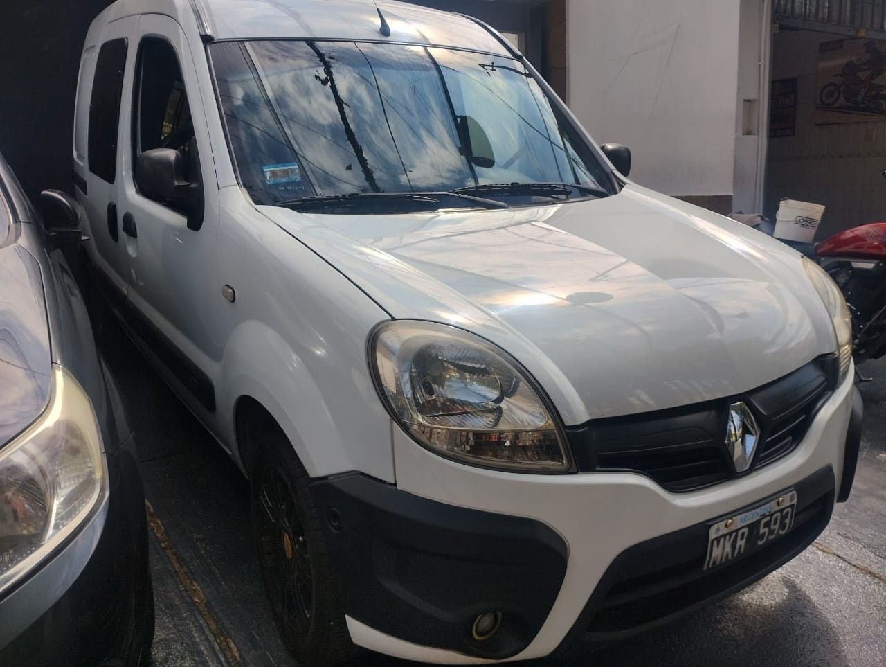 Renault Kangoo Usada en Mendoza, deRuedas