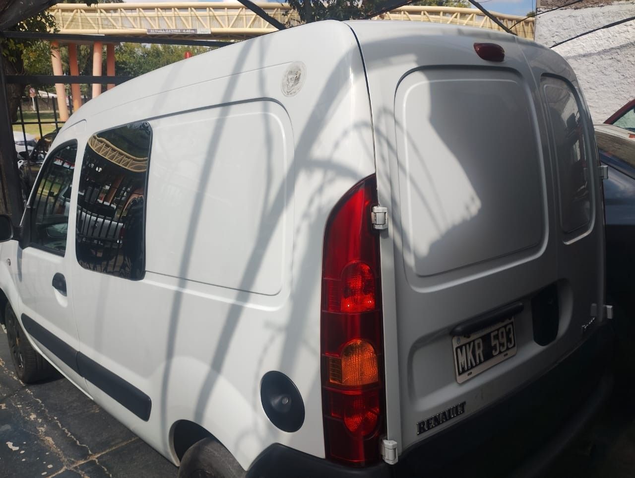 Renault Kangoo Usada en Mendoza, deRuedas