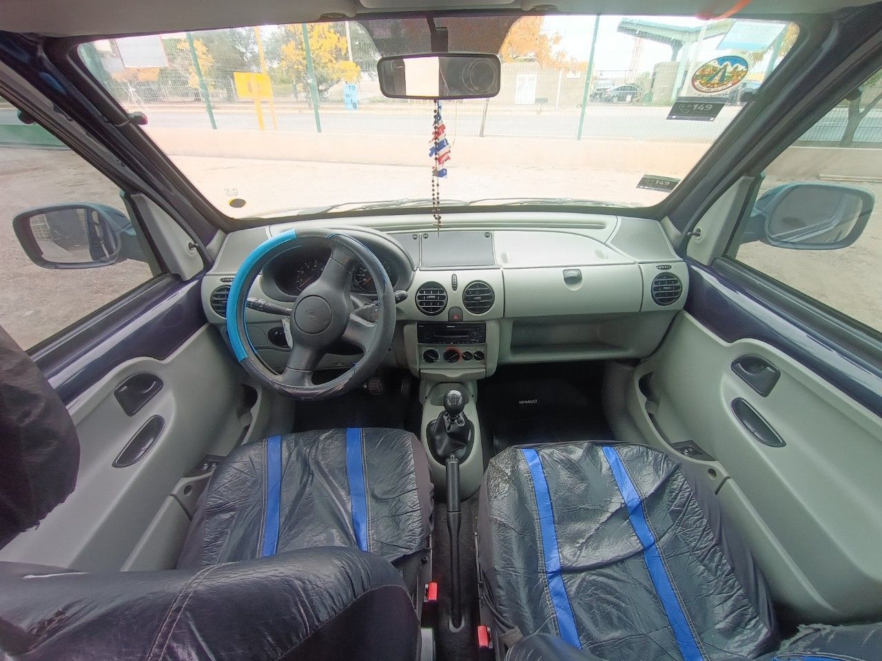 Renault Kangoo Usada en Mendoza, deRuedas