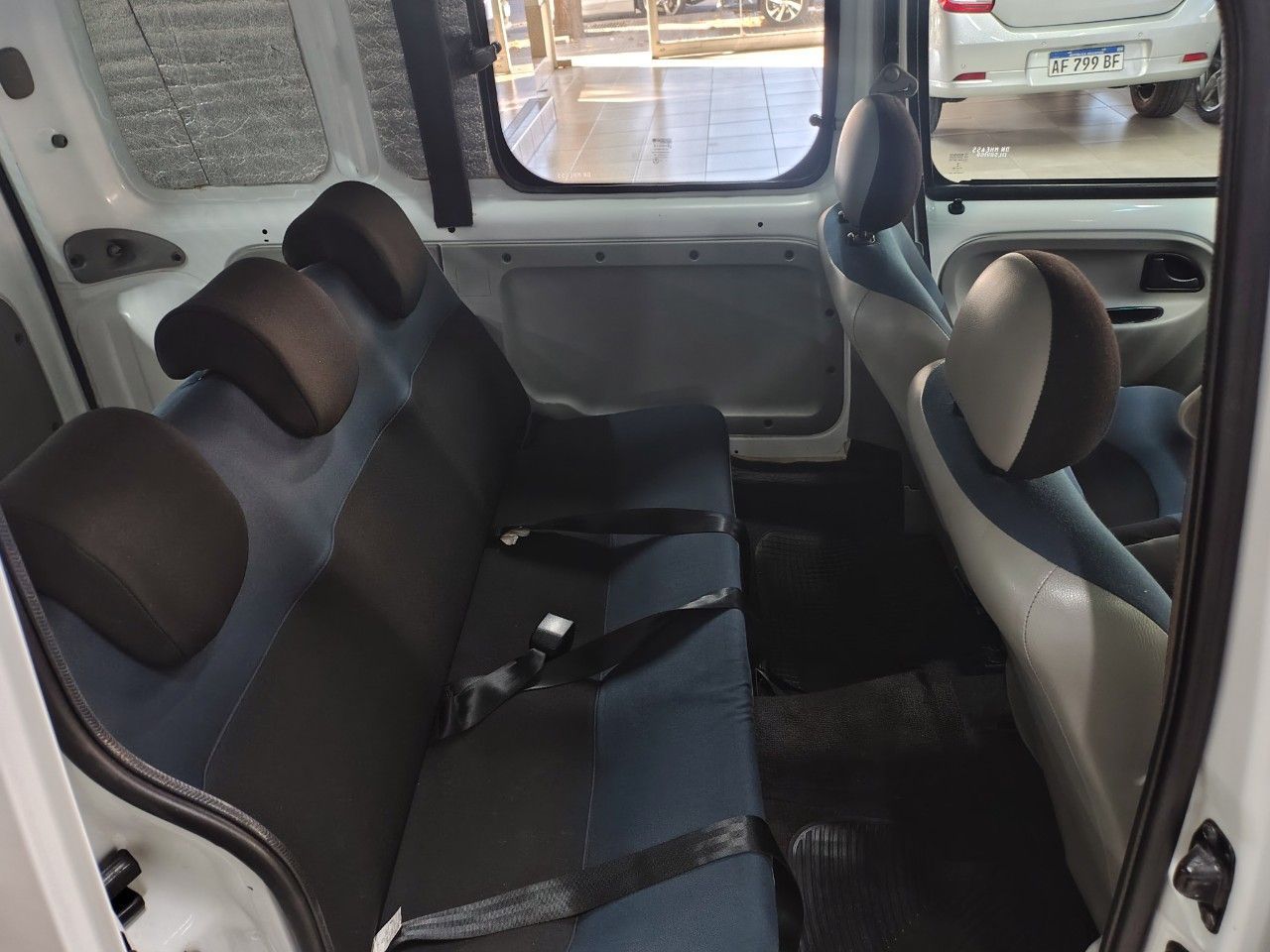 Renault Kangoo Usada en Mendoza, deRuedas