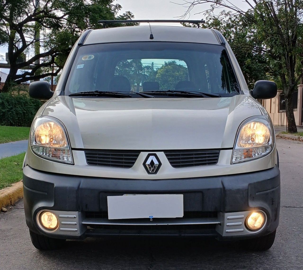 Renault Kangoo Usada Financiado en Córdoba, deRuedas