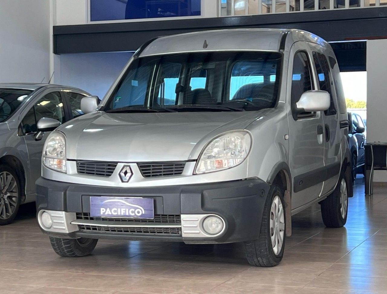 Renault Kangoo Usada Financiado en Córdoba, deRuedas