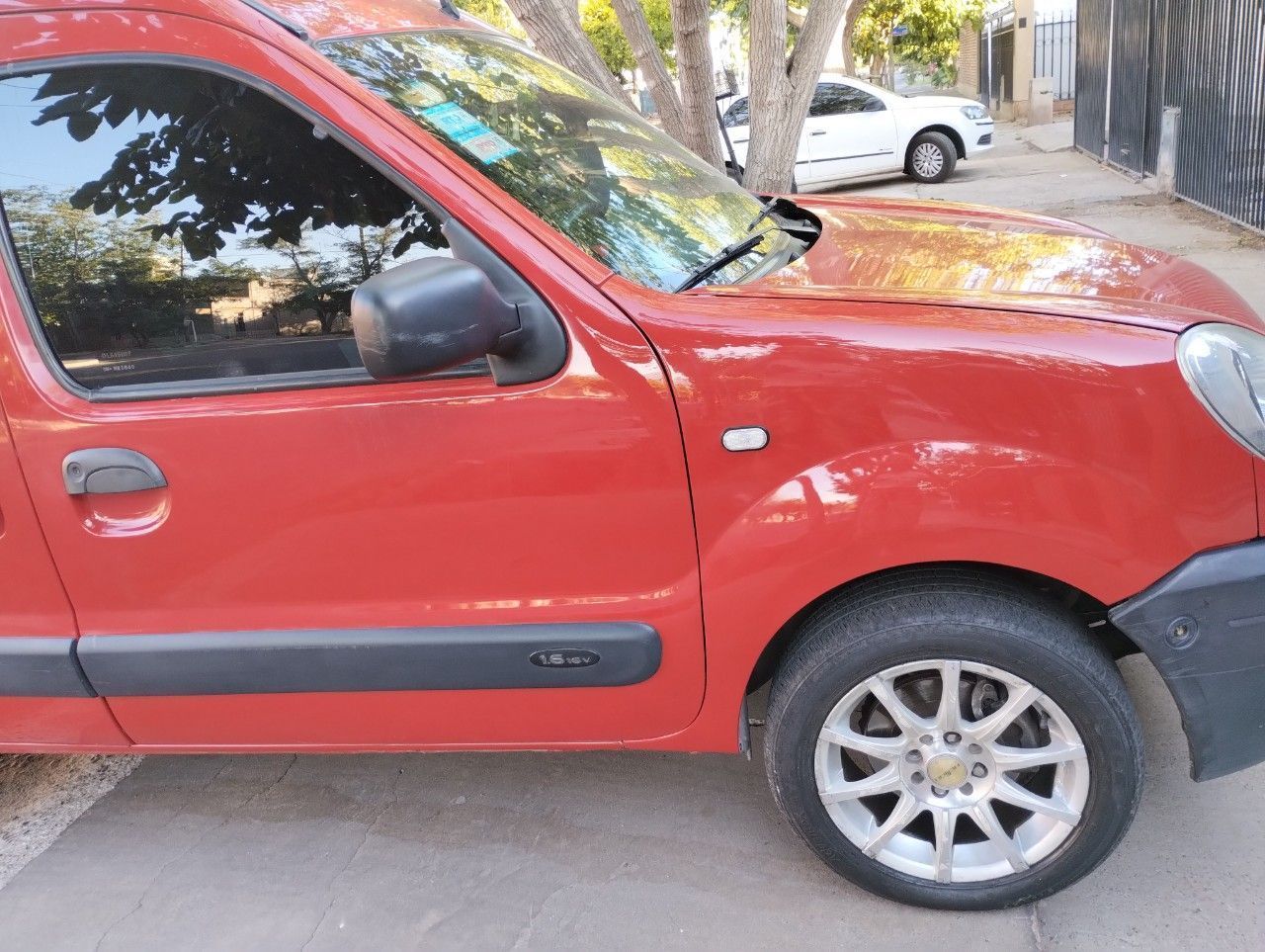 Renault Kangoo Usada en Mendoza, deRuedas