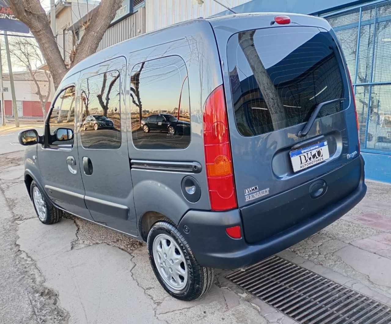 Renault Kangoo Usada Financiado en Mendoza, deRuedas