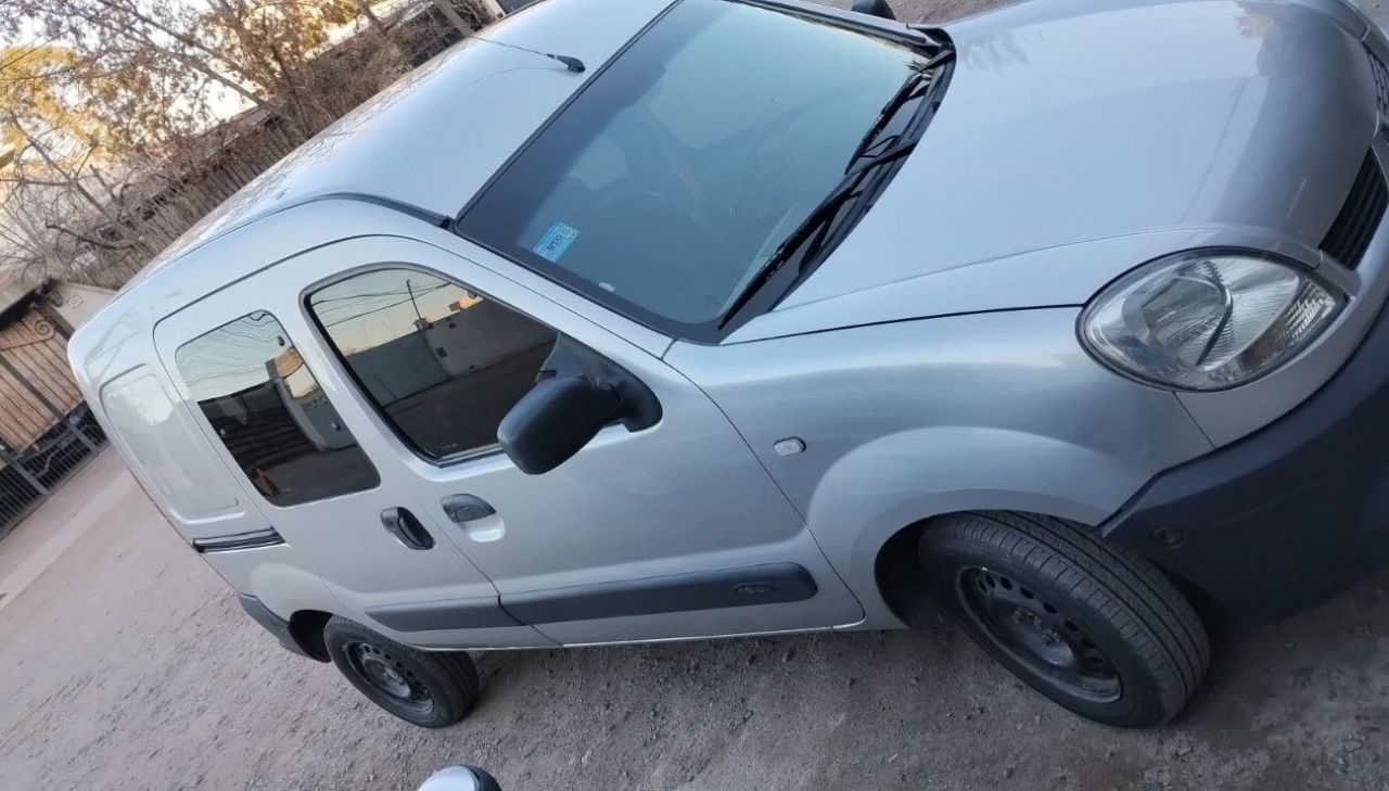 Renault Kangoo Usada en Mendoza, deRuedas
