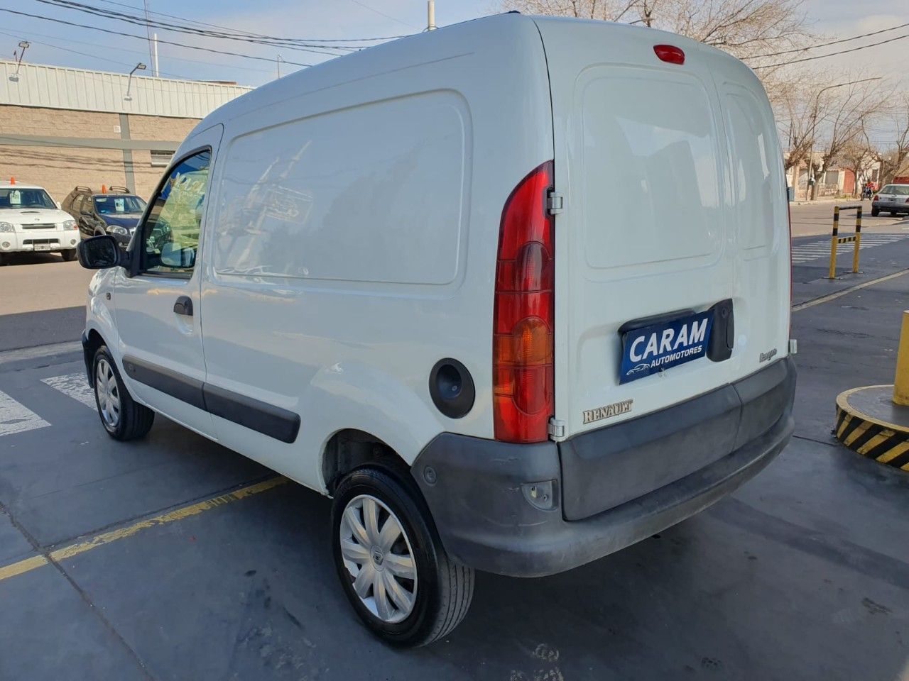 Renault Kangoo Usada en Mendoza, deRuedas