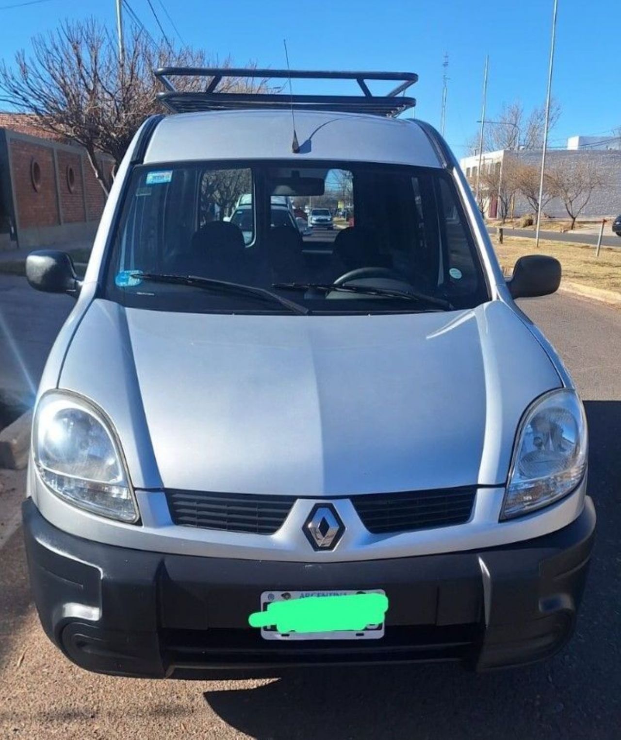 Renault Kangoo Usada en Mendoza, deRuedas