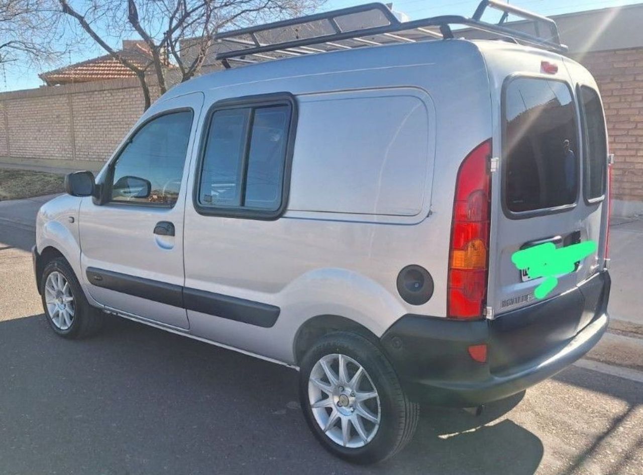 Renault Kangoo Usada en Mendoza, deRuedas