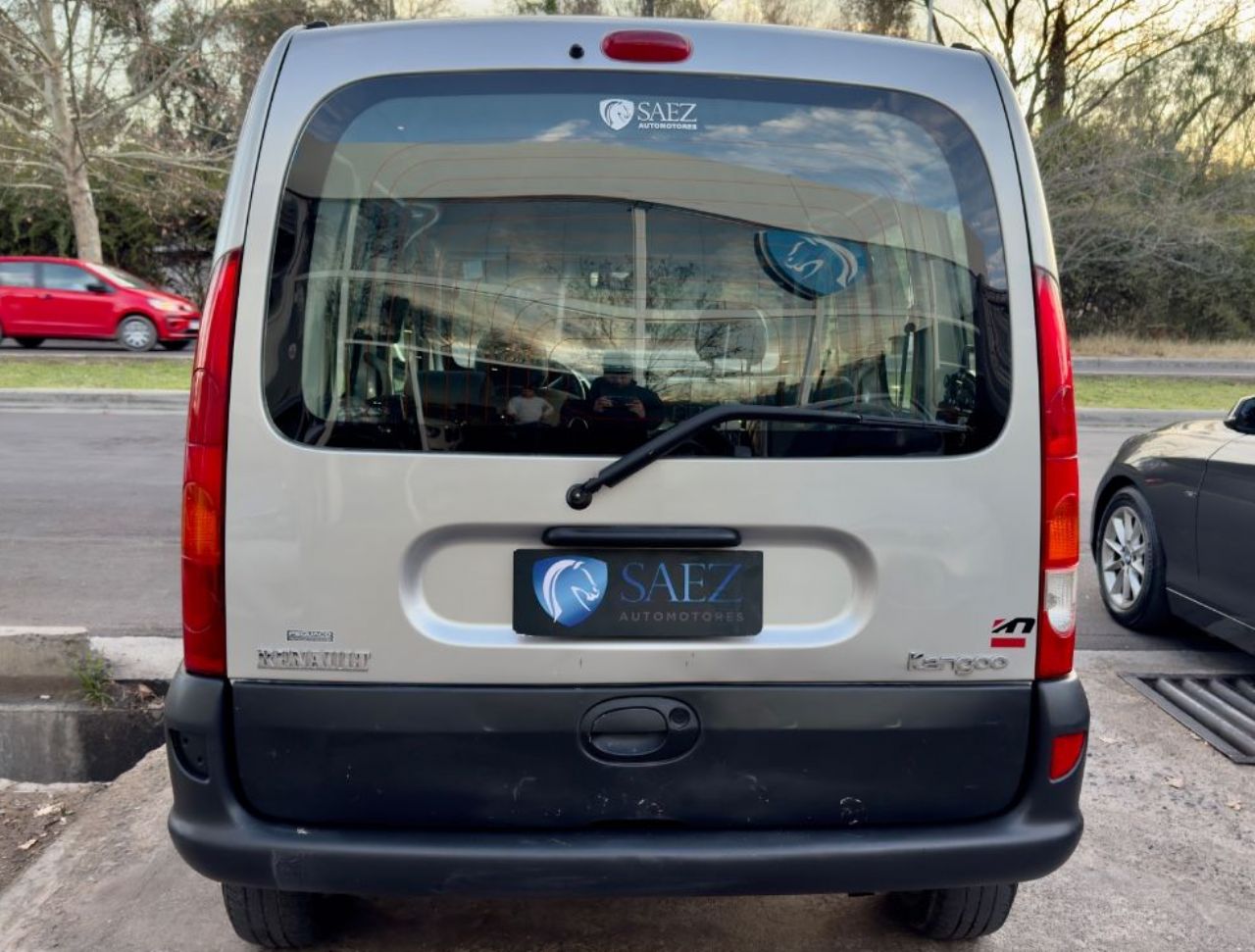 Renault Kangoo Usada Financiado en Mendoza, deRuedas