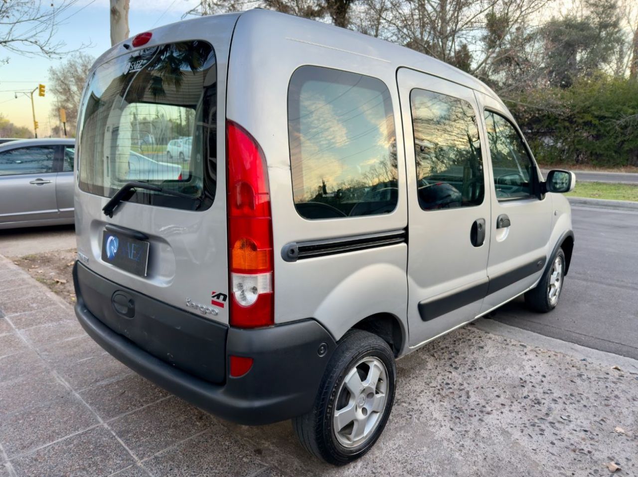 Renault Kangoo Usada Financiado en Mendoza, deRuedas